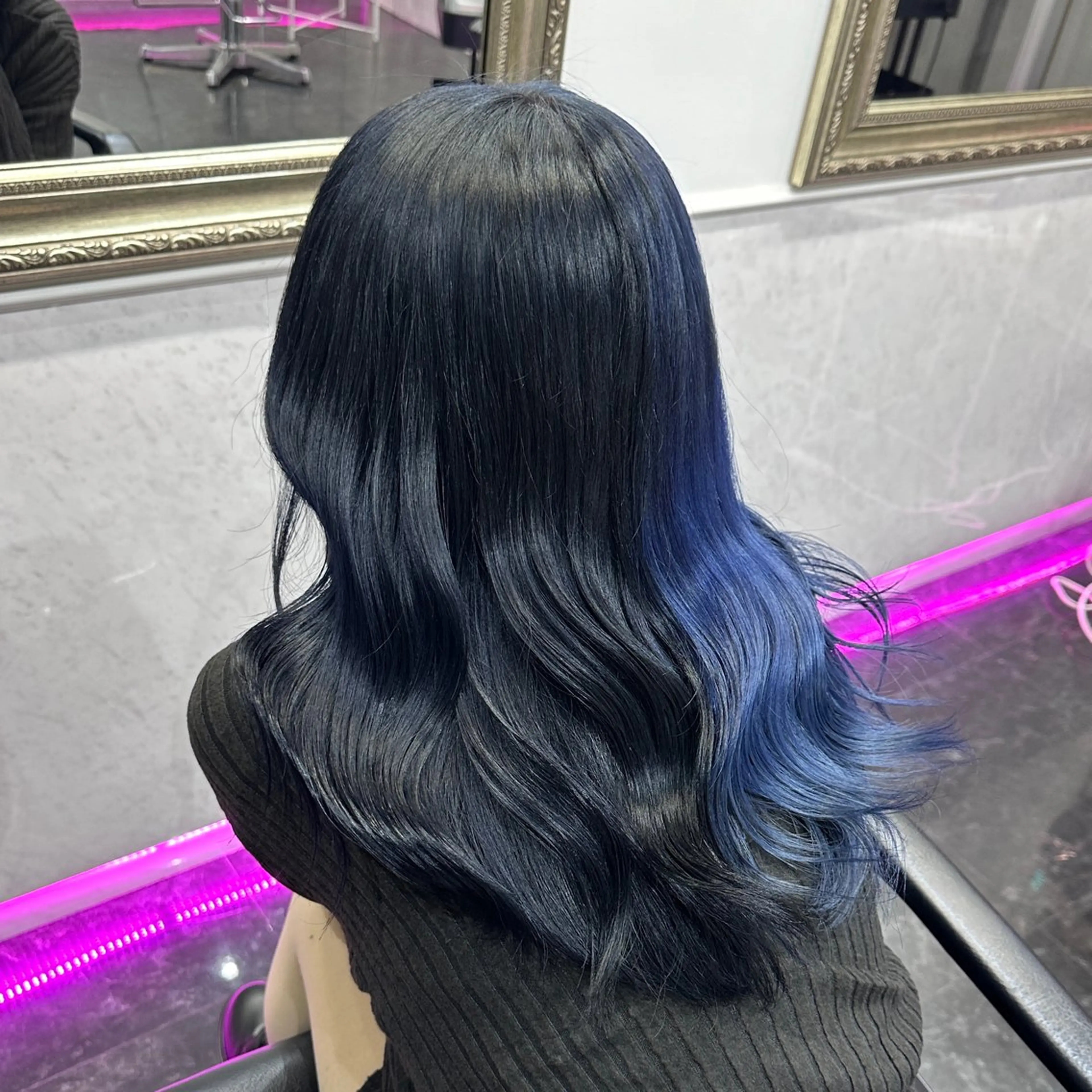 ミディアム カラー ハイトーン/ウルフ /エクステ/ましろのヘアスタイル