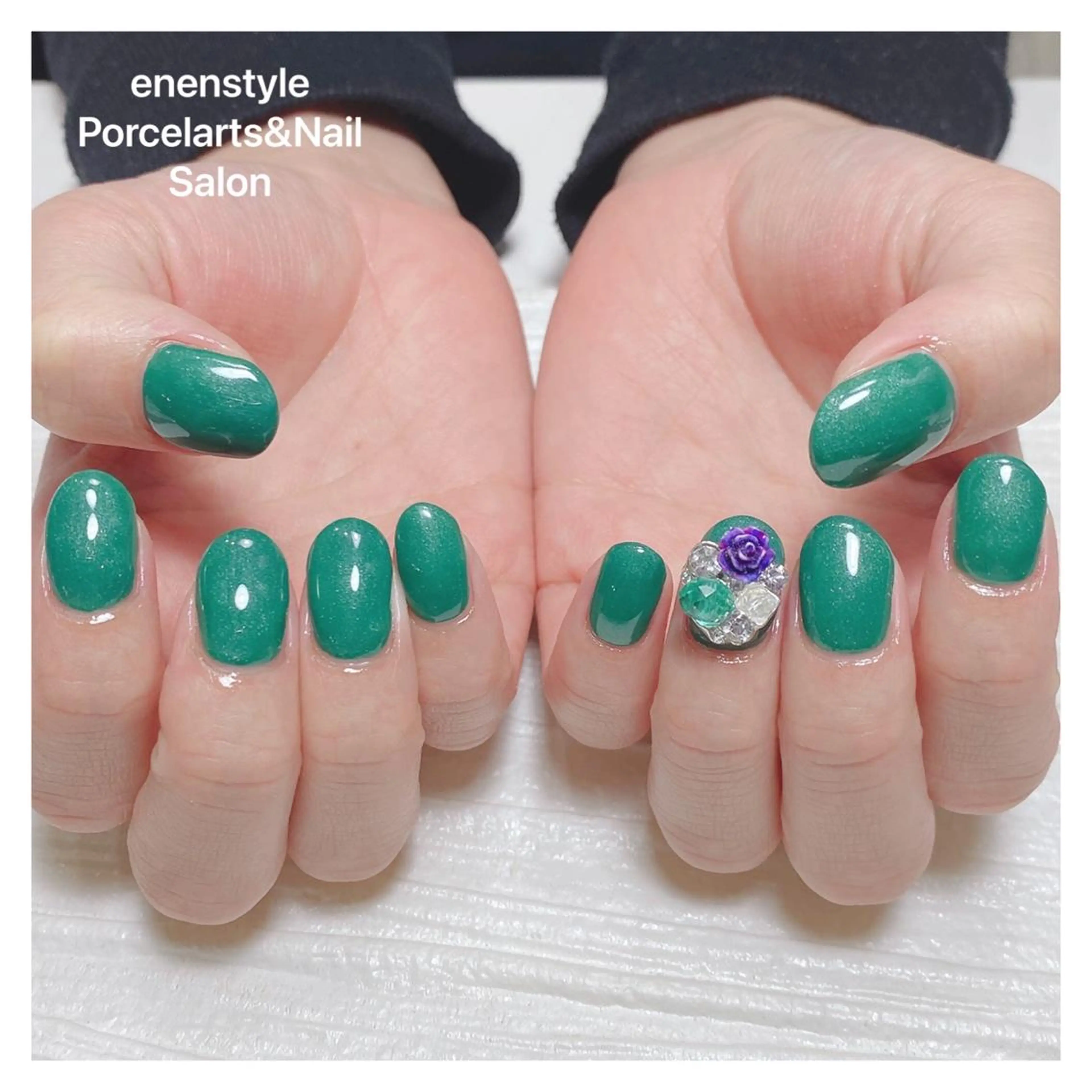 ミディアム ネイル 👑enen style👑のネイルデザイン