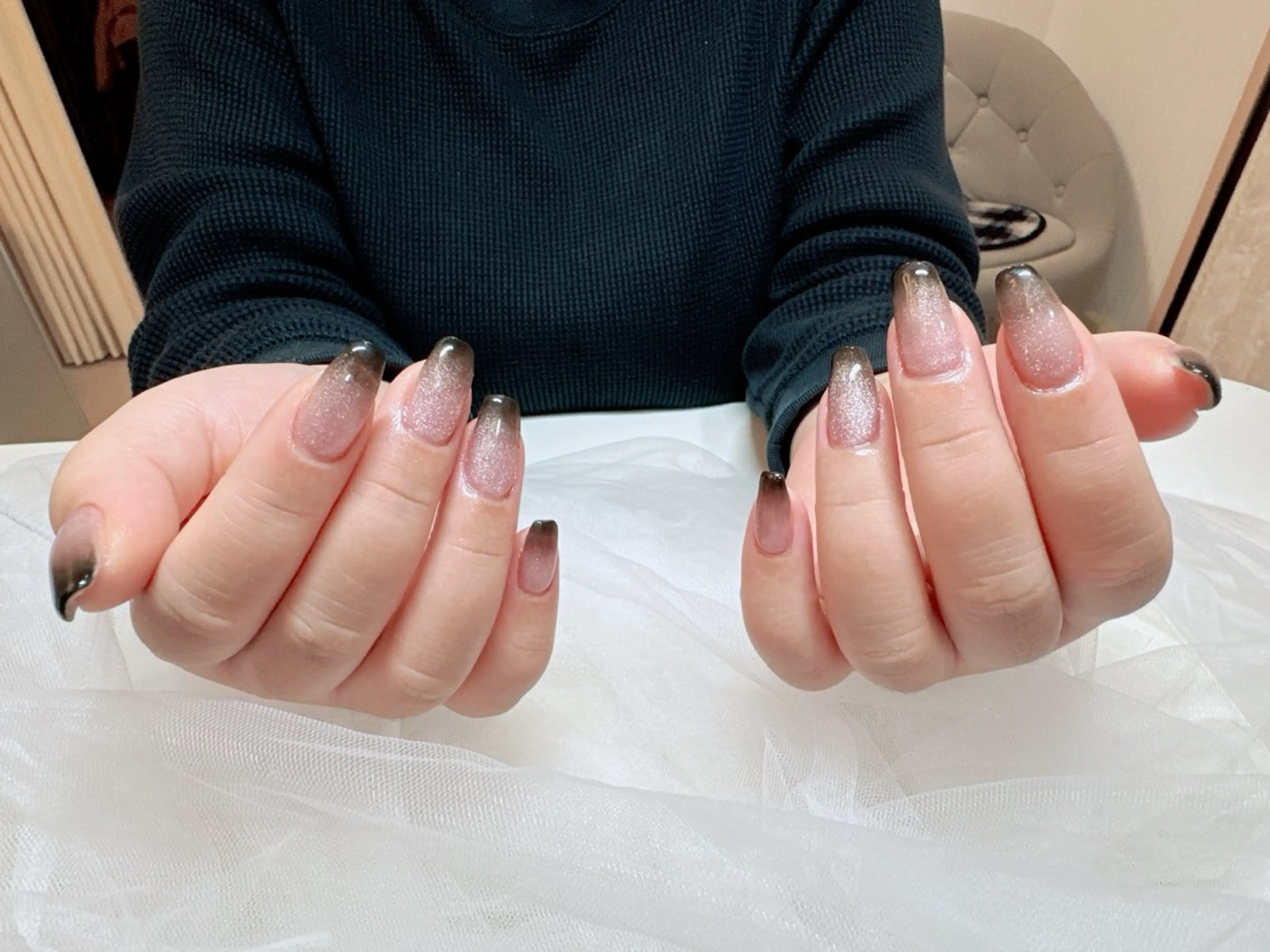 【✨オフ無し✨】🉐【ワンホン風】SNSで大人気の組み合わせ❣️【マグネットxカラグラデーション】の写真