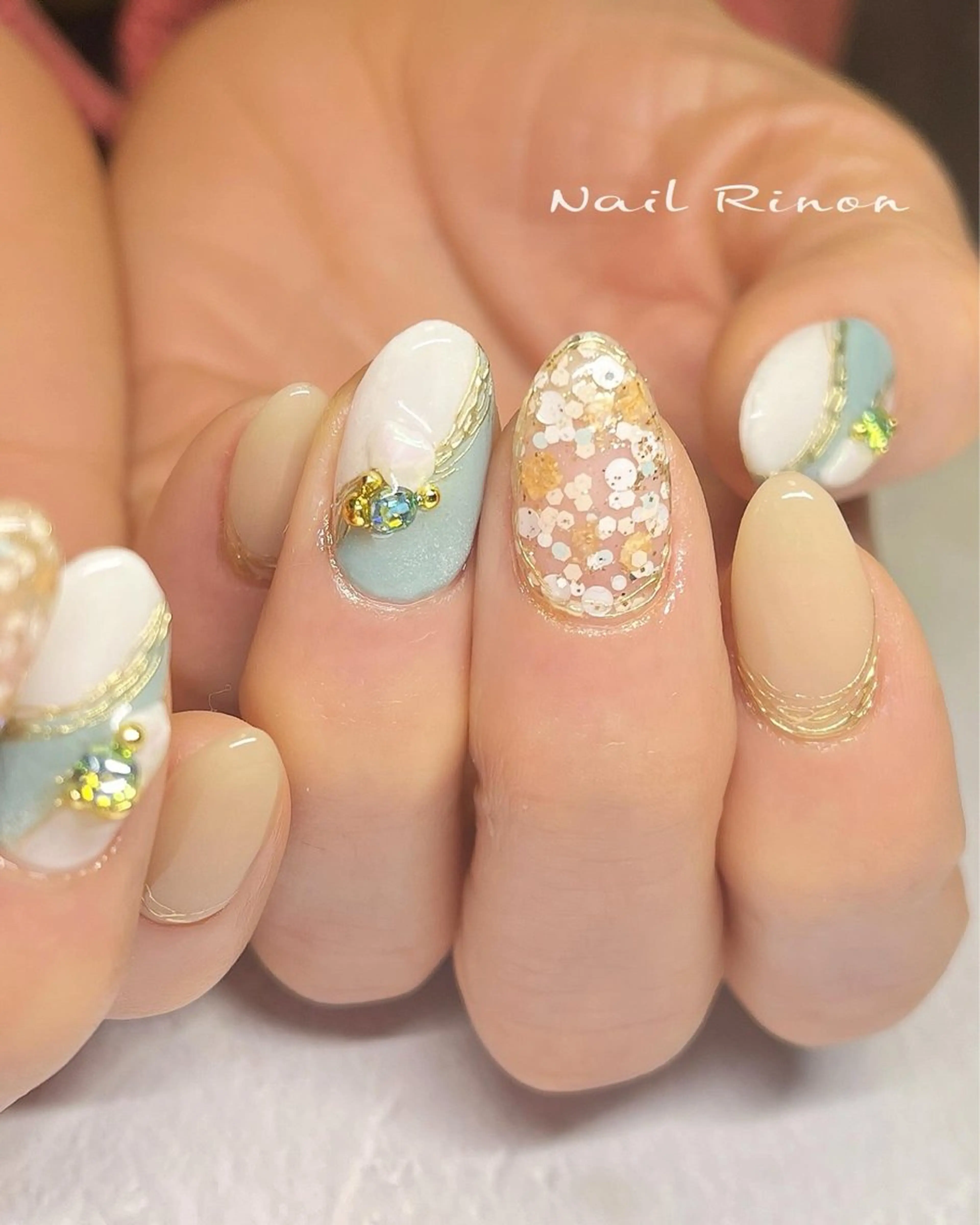 ネイル キラキラネイル ハンドネイル Nail Rinonのネイルデザイン