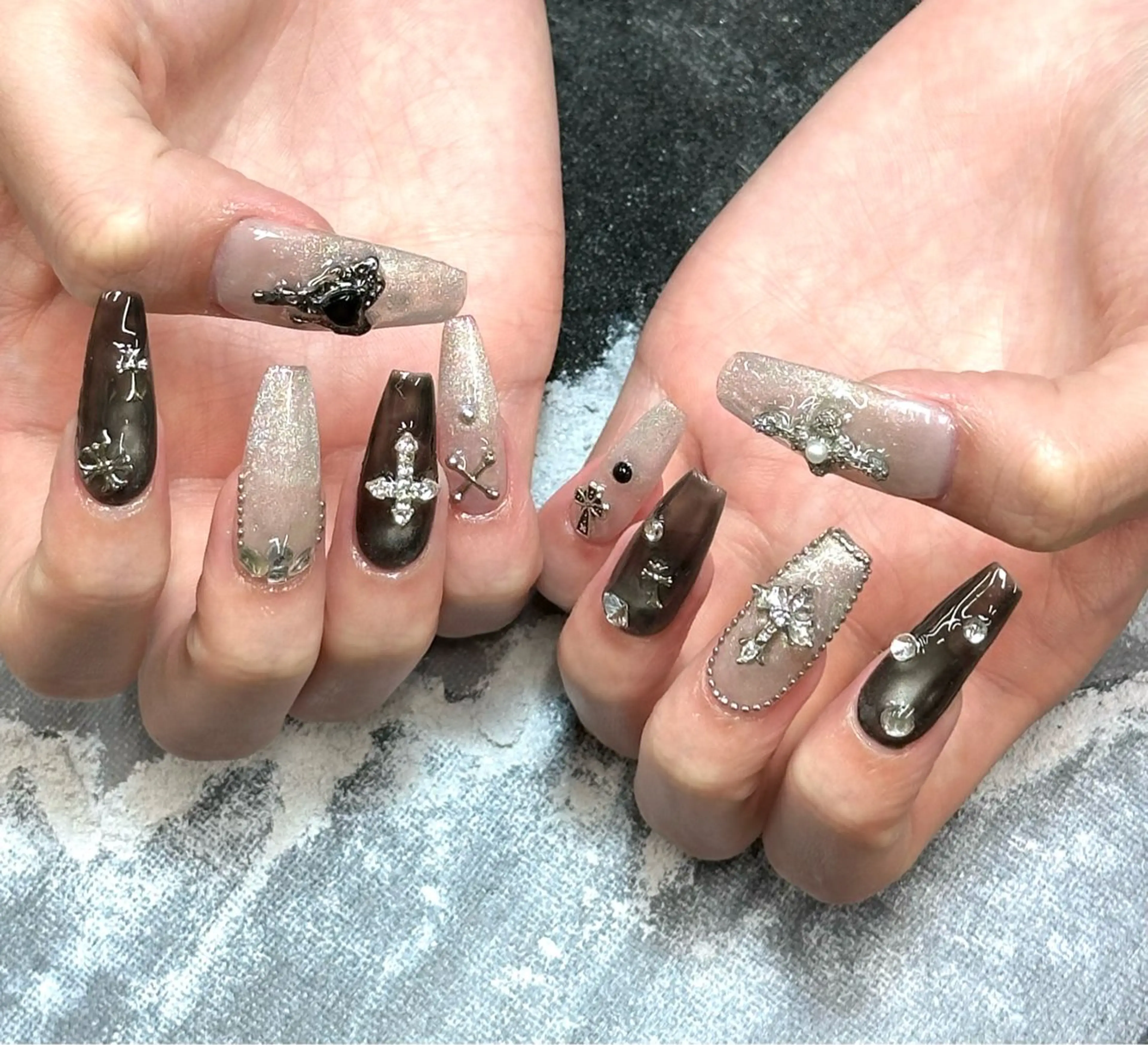 ネイル Iconic所属・Iconic Nailのネイルデザイン