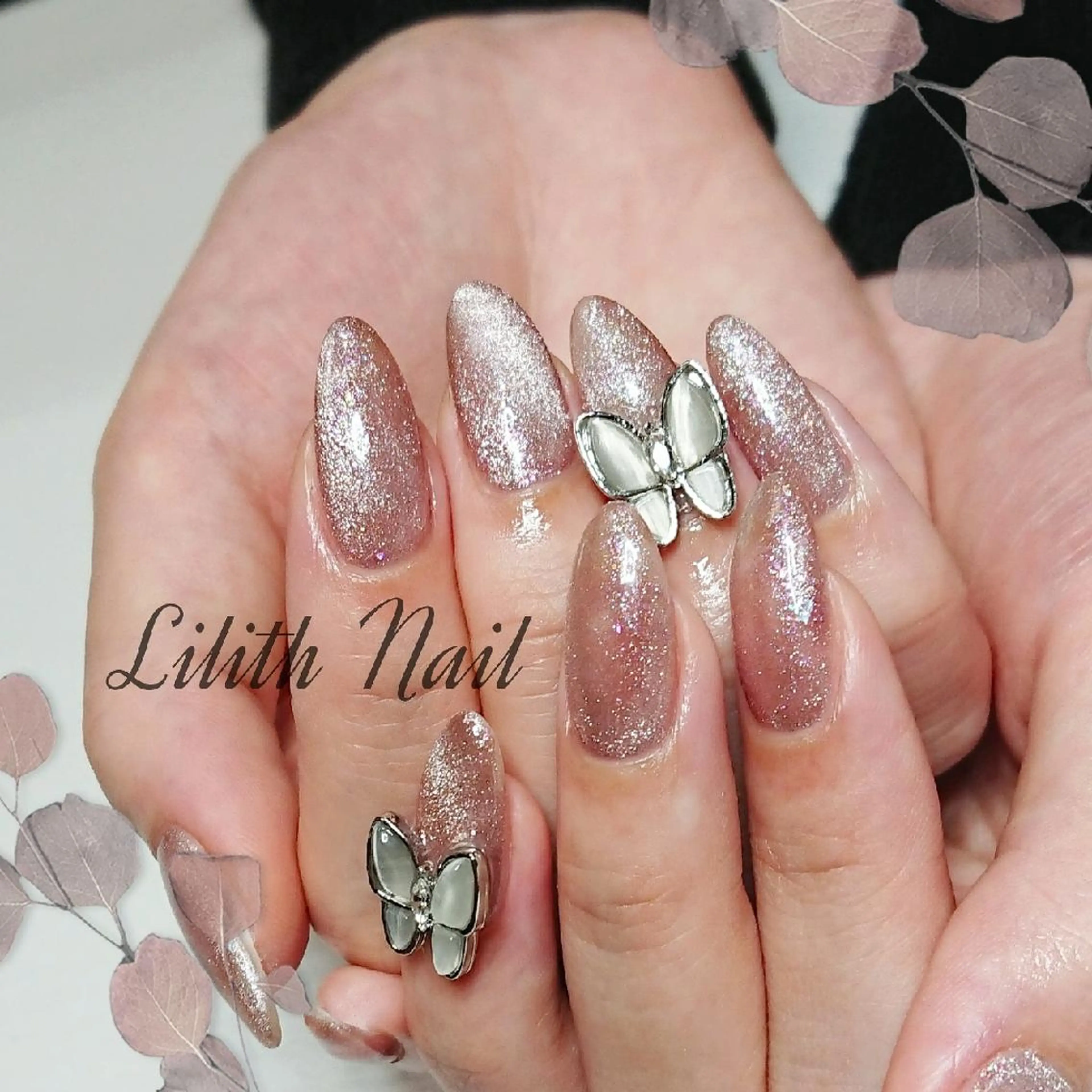ネイル 持ち込み ハンドネイル Lilith Nailのネイルデザイン