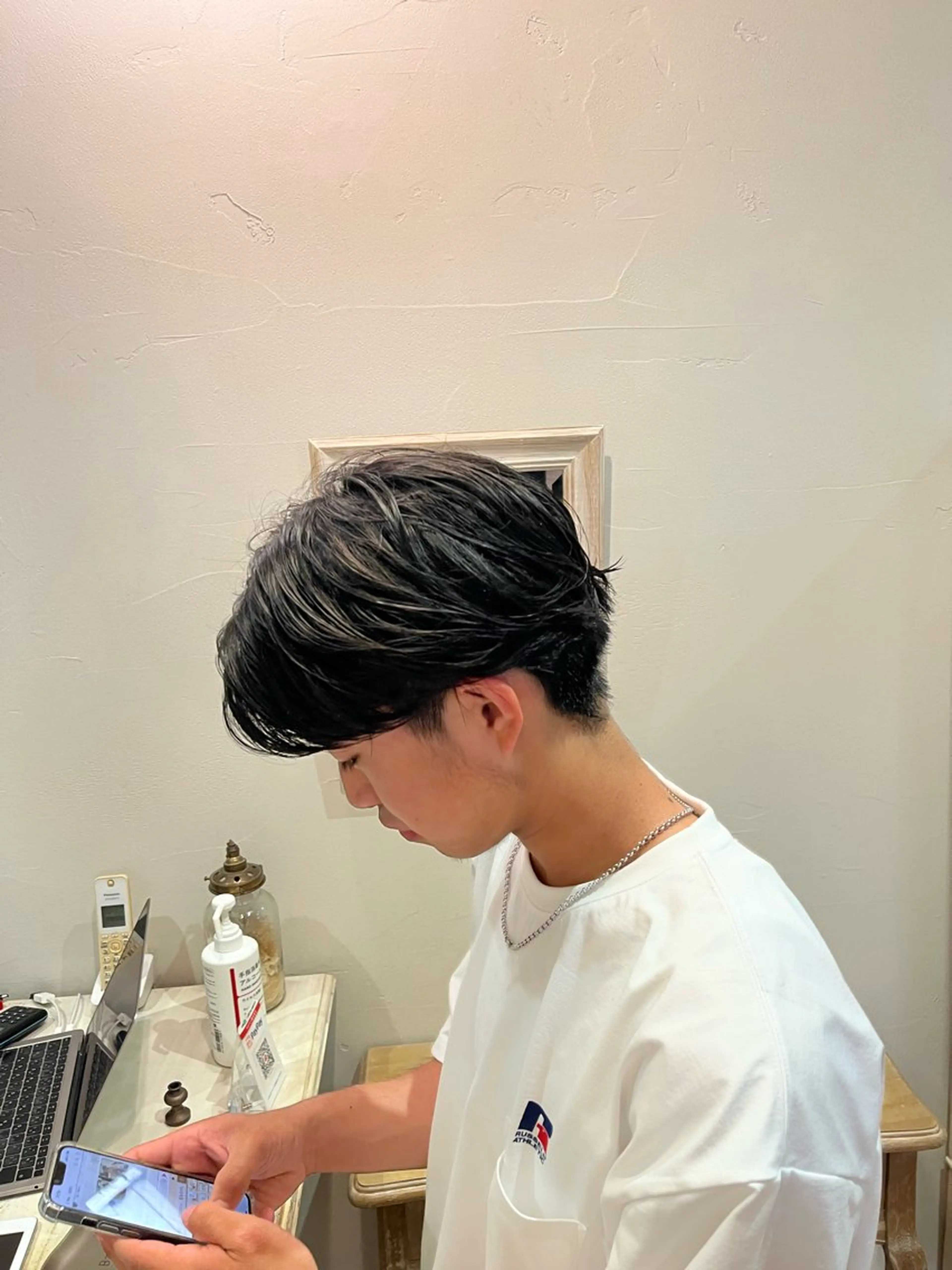 メンズ フェザーパーマ メンズパーマ パーマ 石澤 萌茄のヘアスタイル