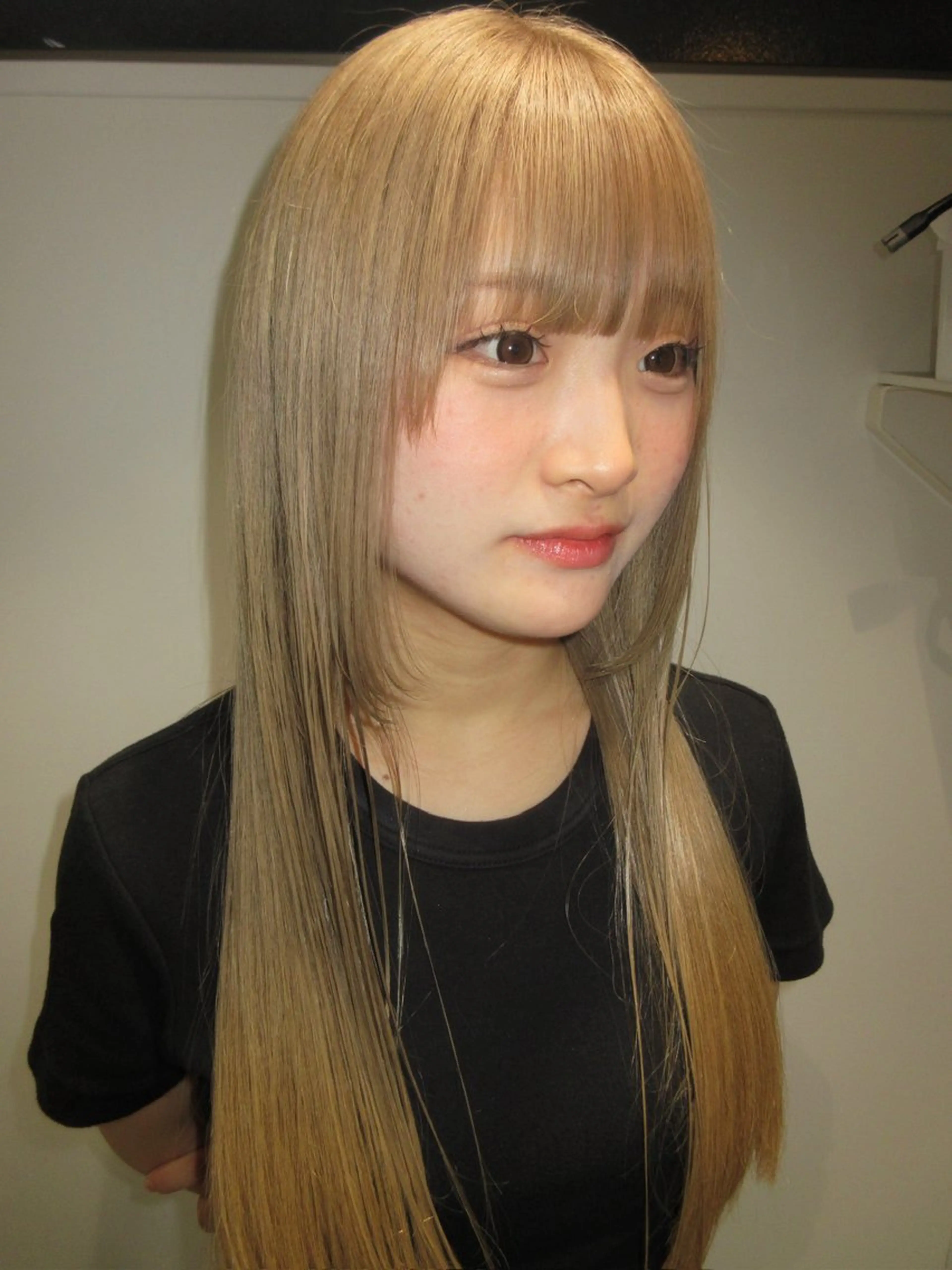ロング ヘアカラー ボブ/ハイトーン🪽 堀内志茉🍀のヘアスタイル