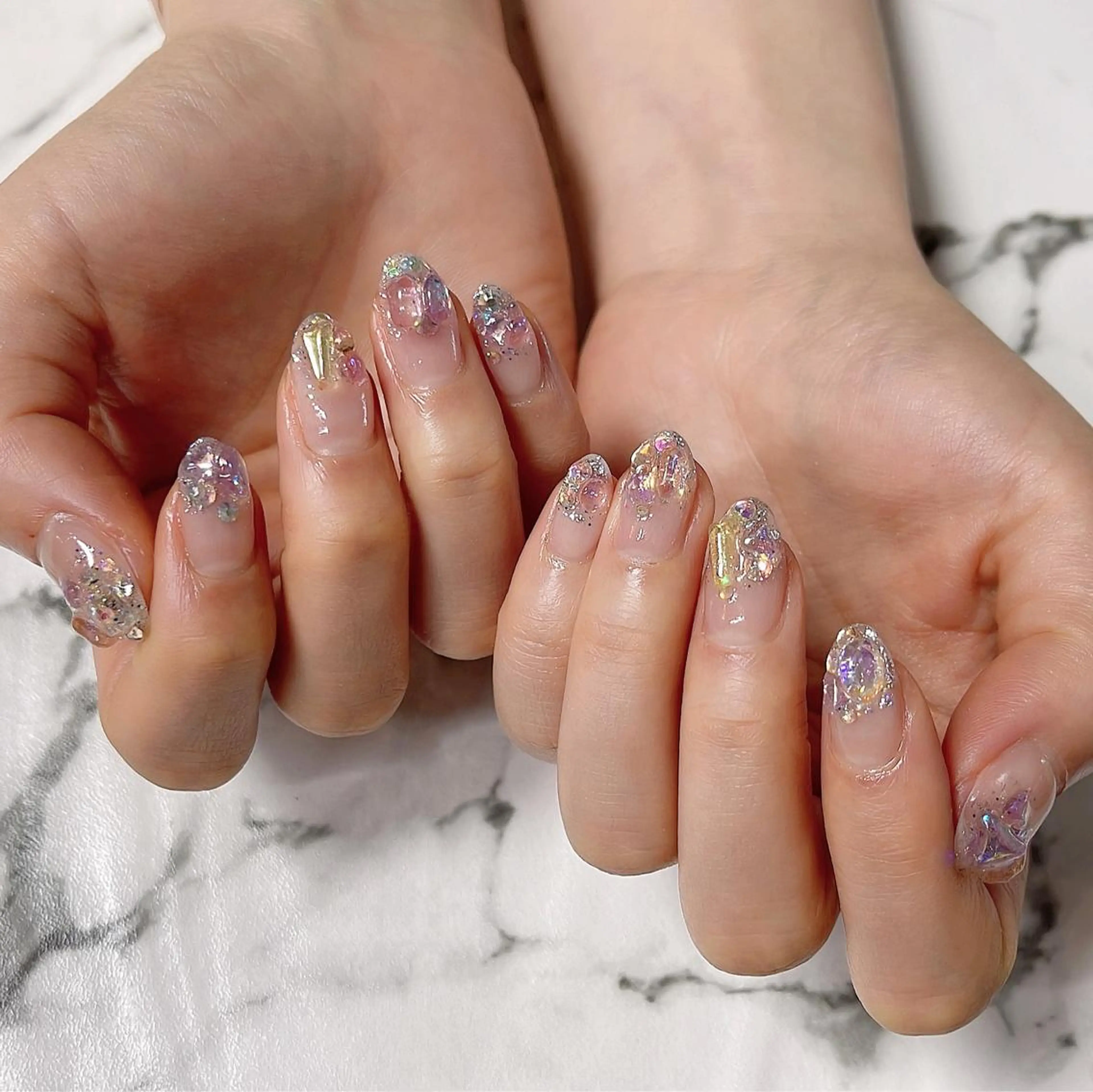 ロング カラー ネイル Q Free nailsのネイルデザイン