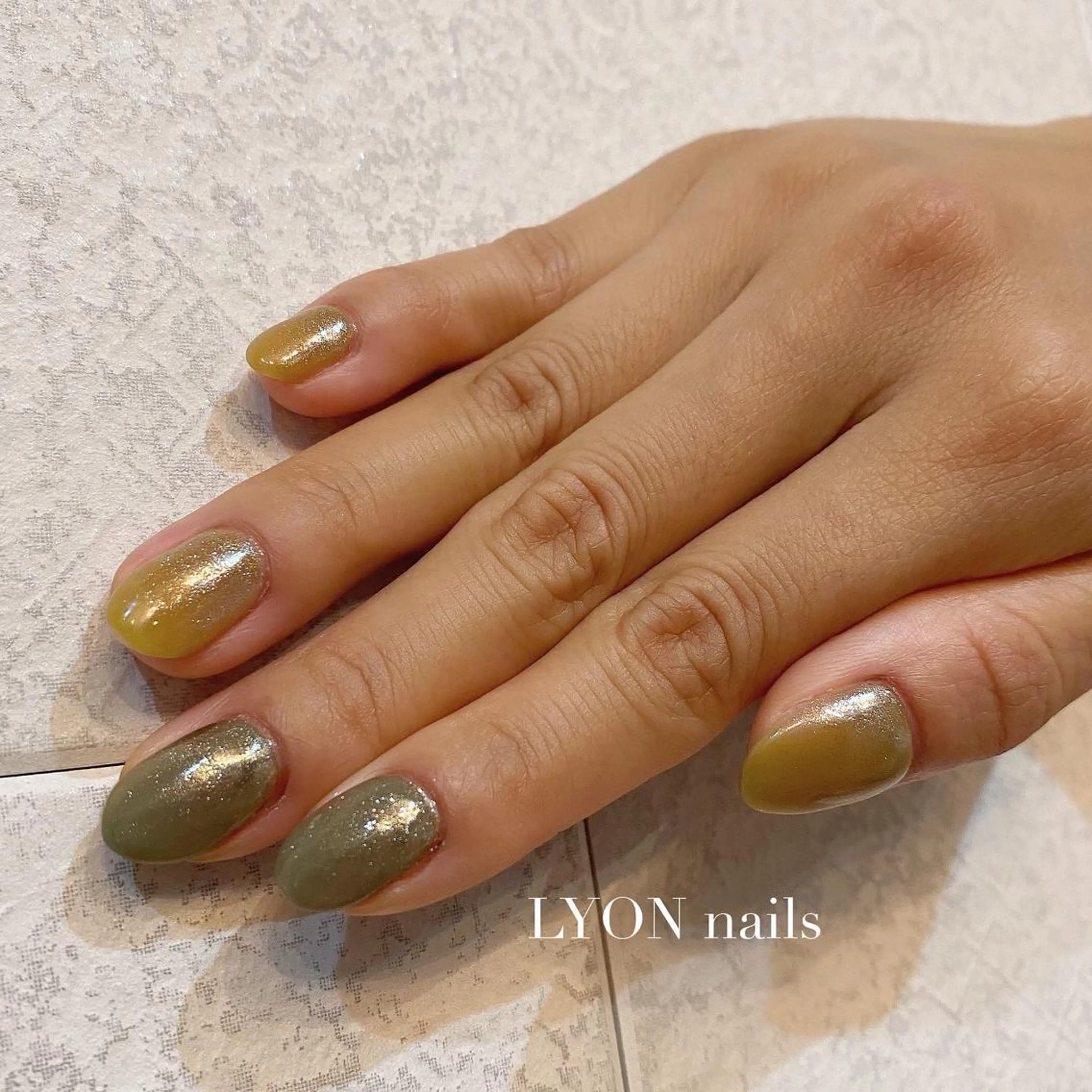 ネイル グラデーション ミラーネイル Bethlee nailsのネイルデザイン