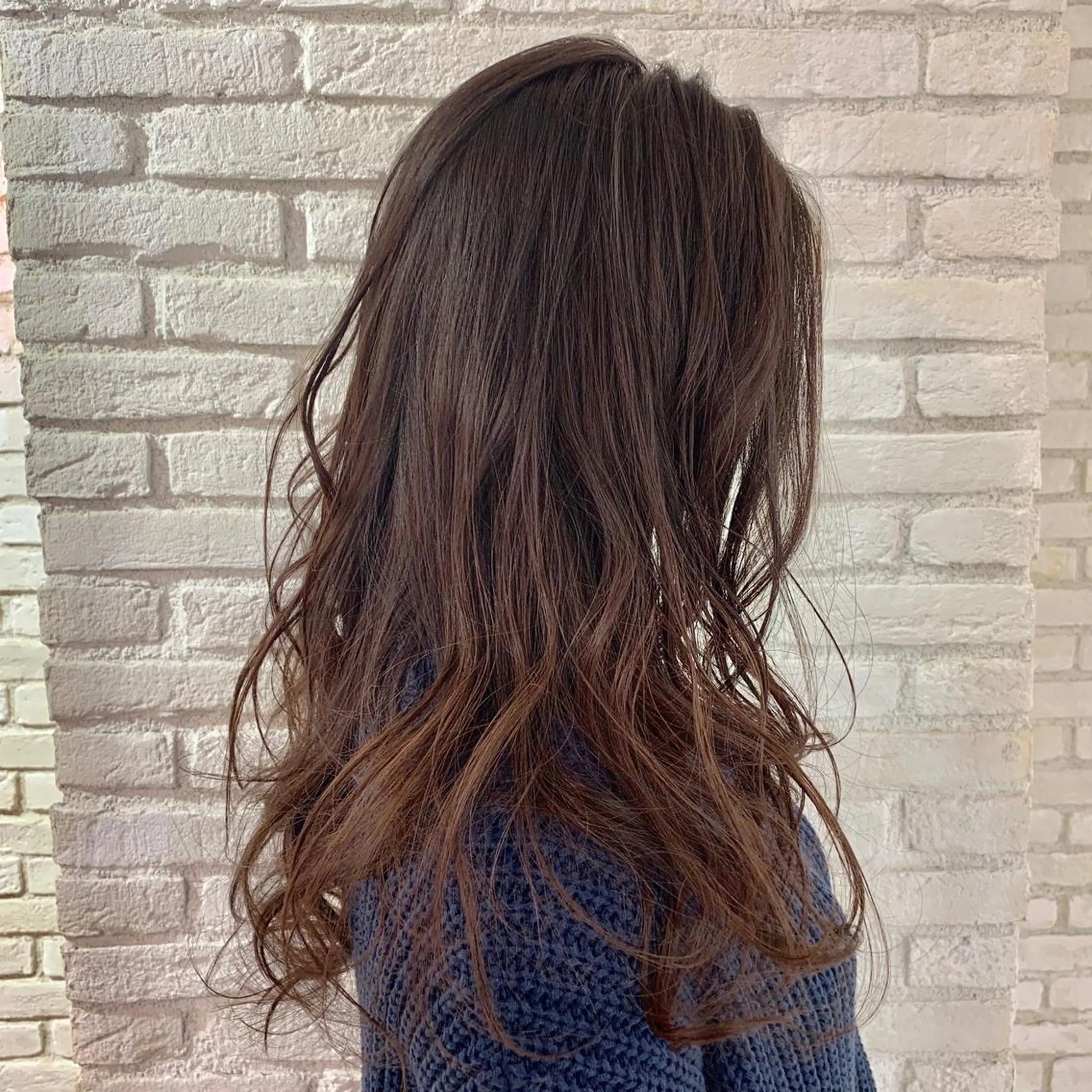 ロング カラー パーマ ヘアアレンジ ネイル マツエク・マツパ レイヤー＆カラー 人気美容師倉崎涼のヘアスタイル