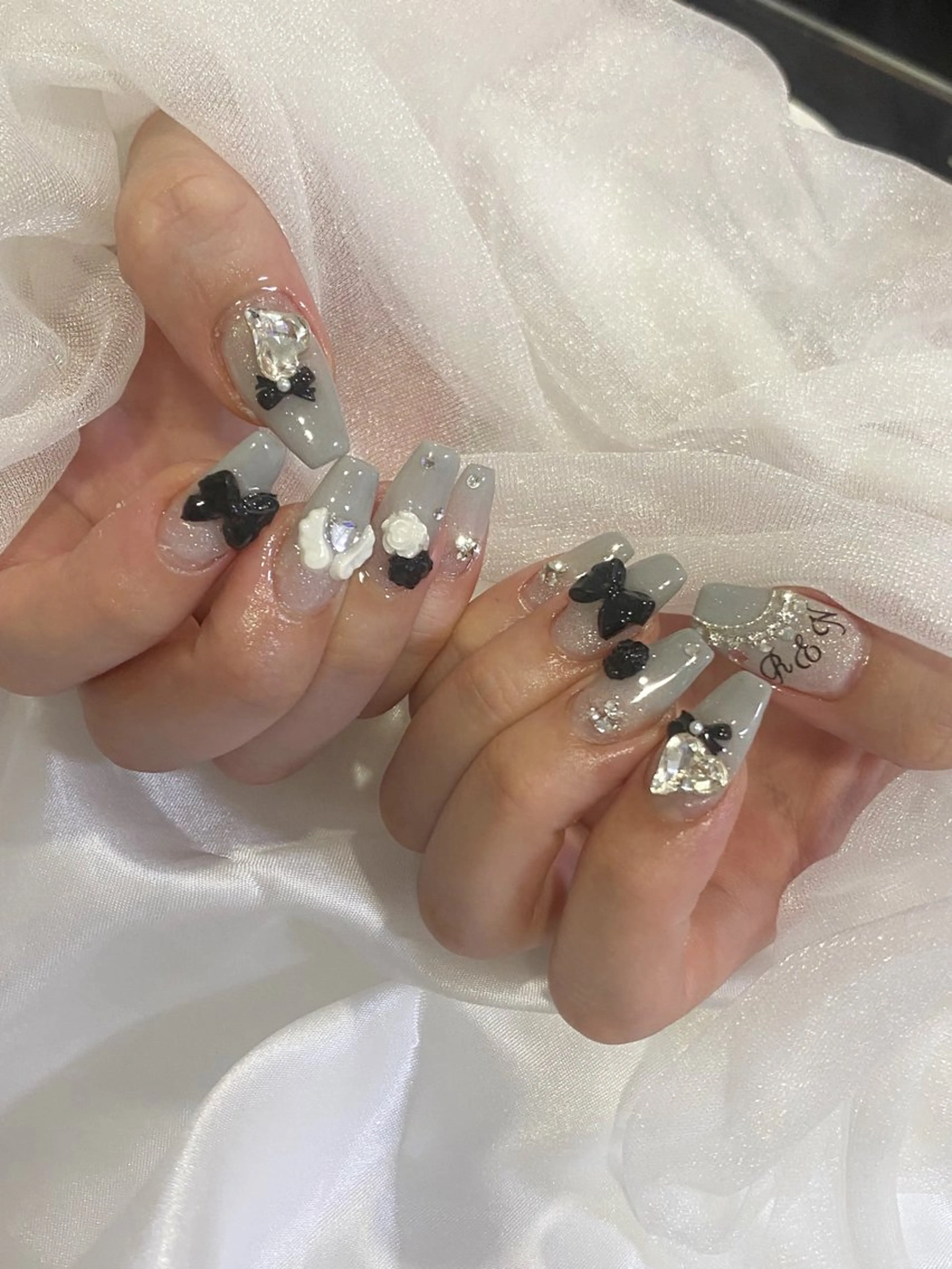 ネイル ハンドネイル shareplus honmachi所属・Lim nail🤍 Ayaのネイルデザイン