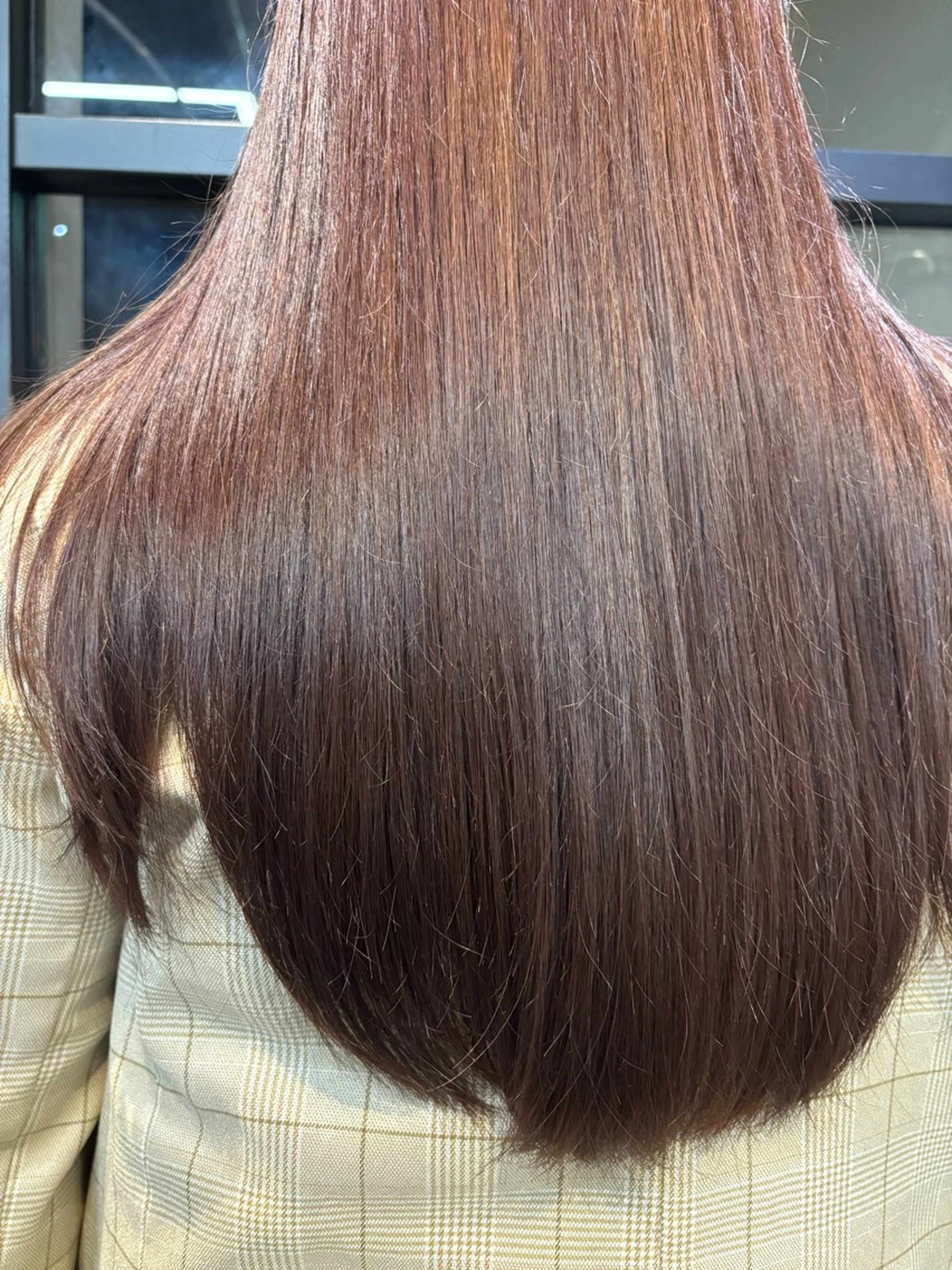 ロング カラー 樋口 初音のヘアスタイル