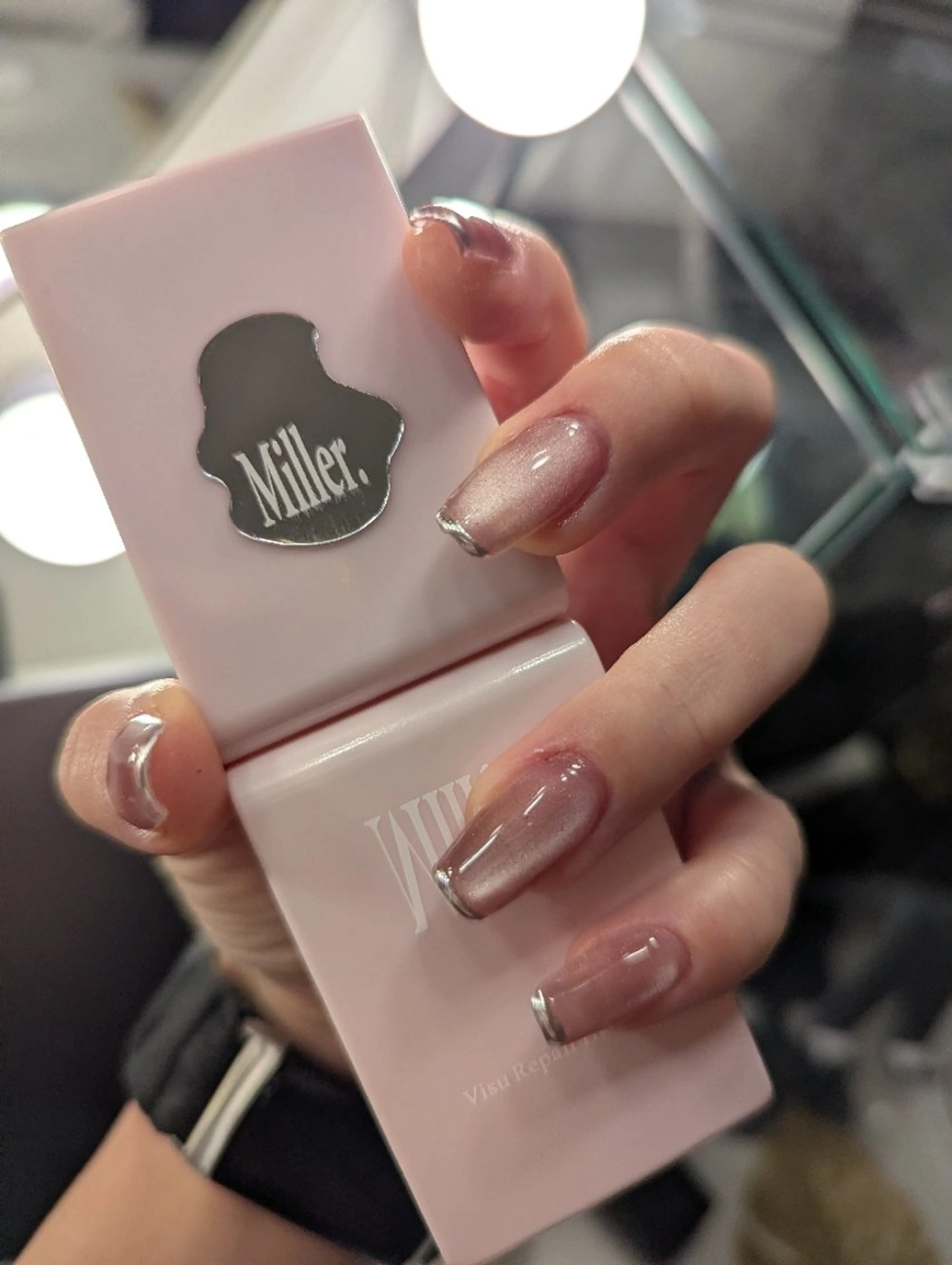 ハンドジェルネイル💅🏻✨️【マグネットワンカラー】⚠️OFF無しの写真