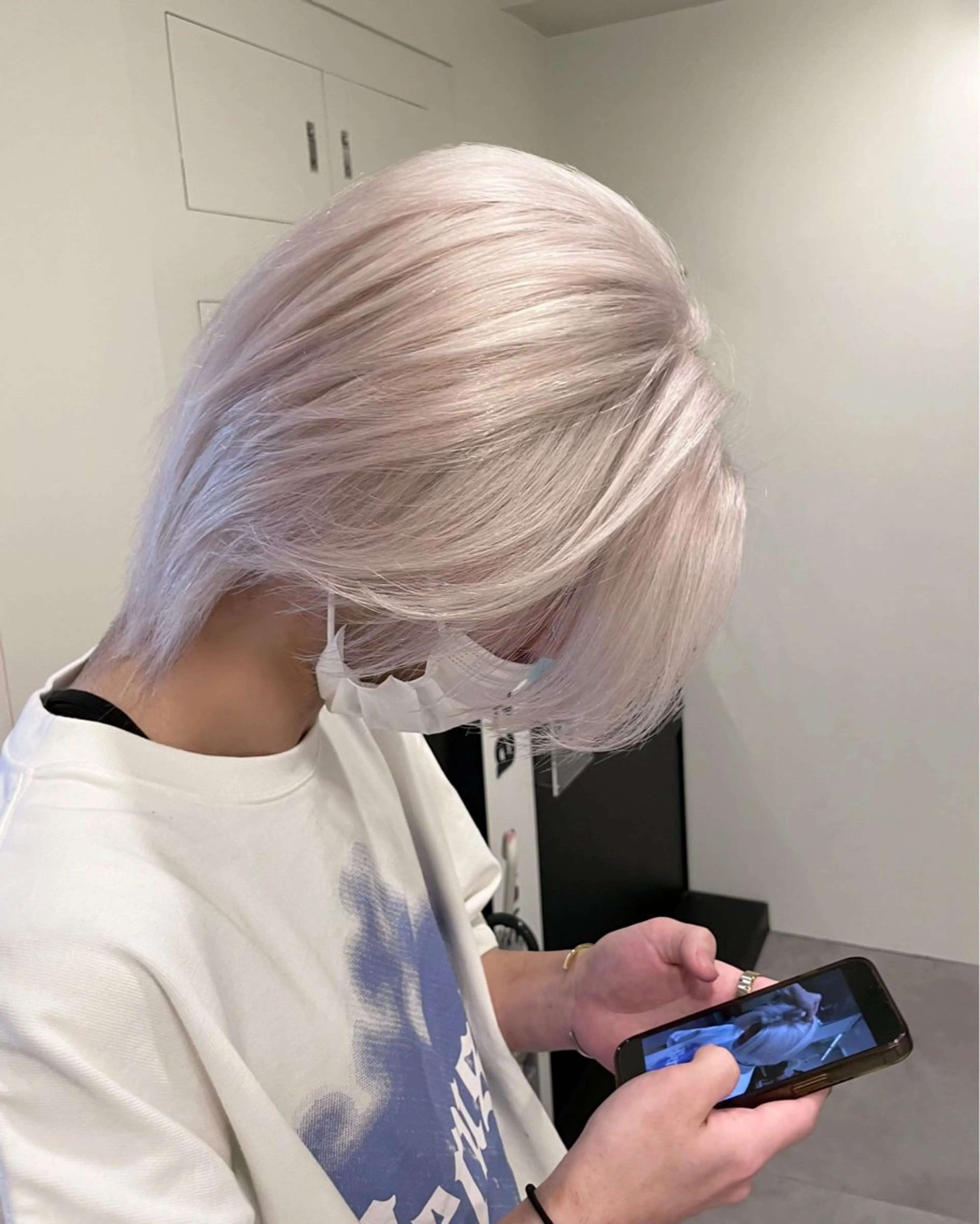 ロング カラー メンズ メンズハイトーン ハイトーンカラー ブリーチ特化 ハイトーンRYOYAのヘアスタイル