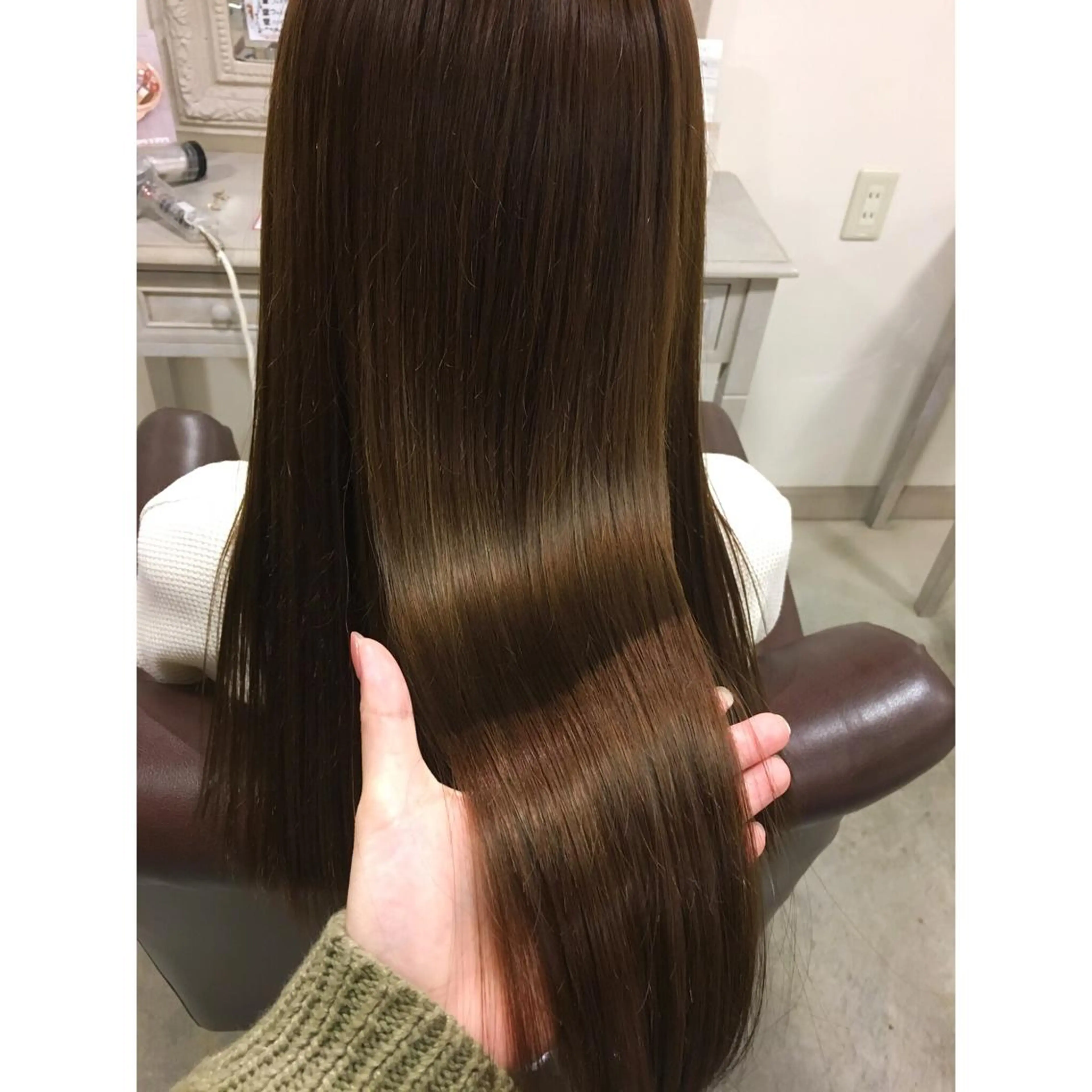 ロング カラー 🩷🍭中津・梅田 エリア🍬💜のヘアスタイル