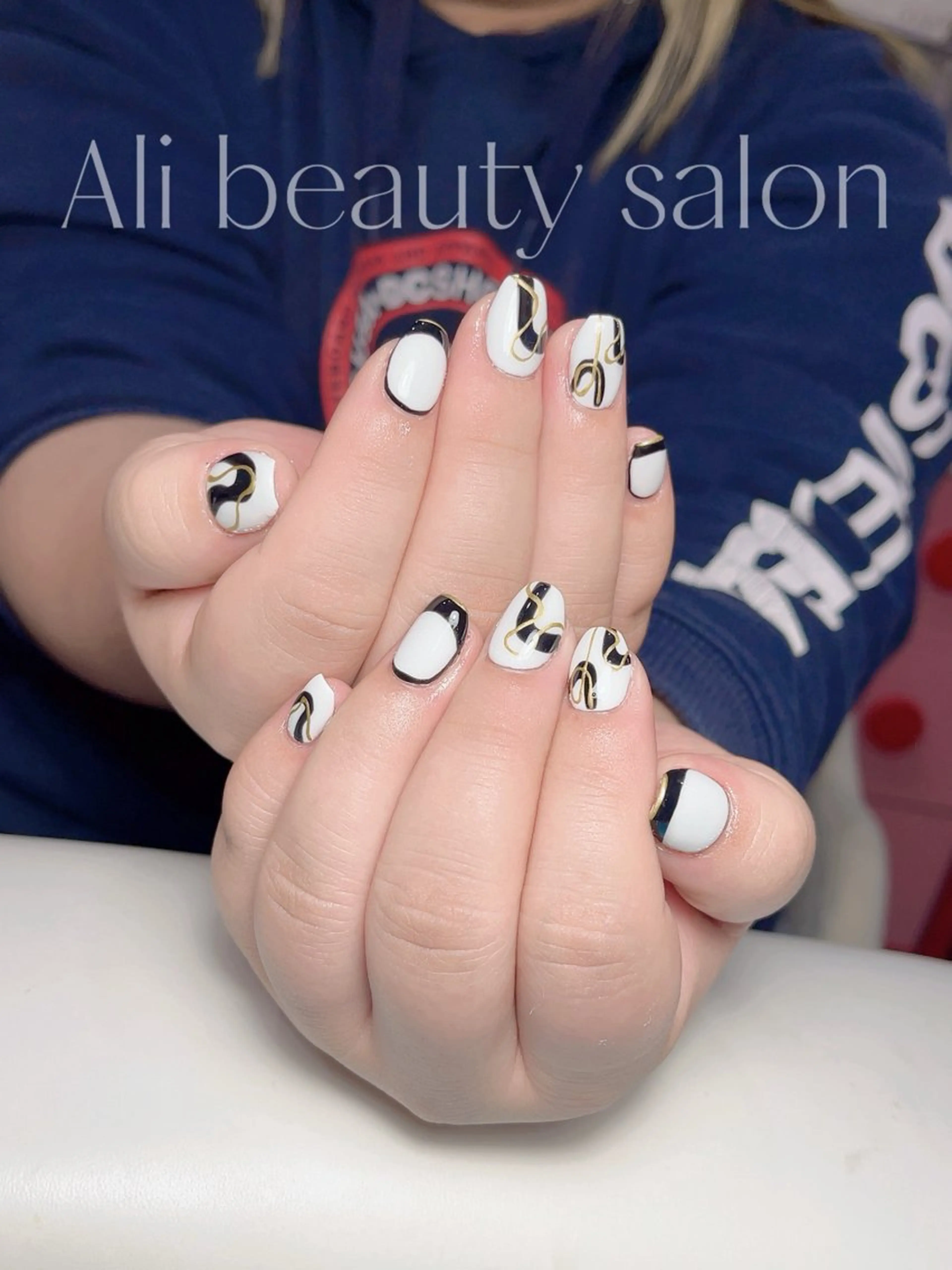 ネイル ハンドネイル Ali 新小岩 ネイル専門のネイルデザイン