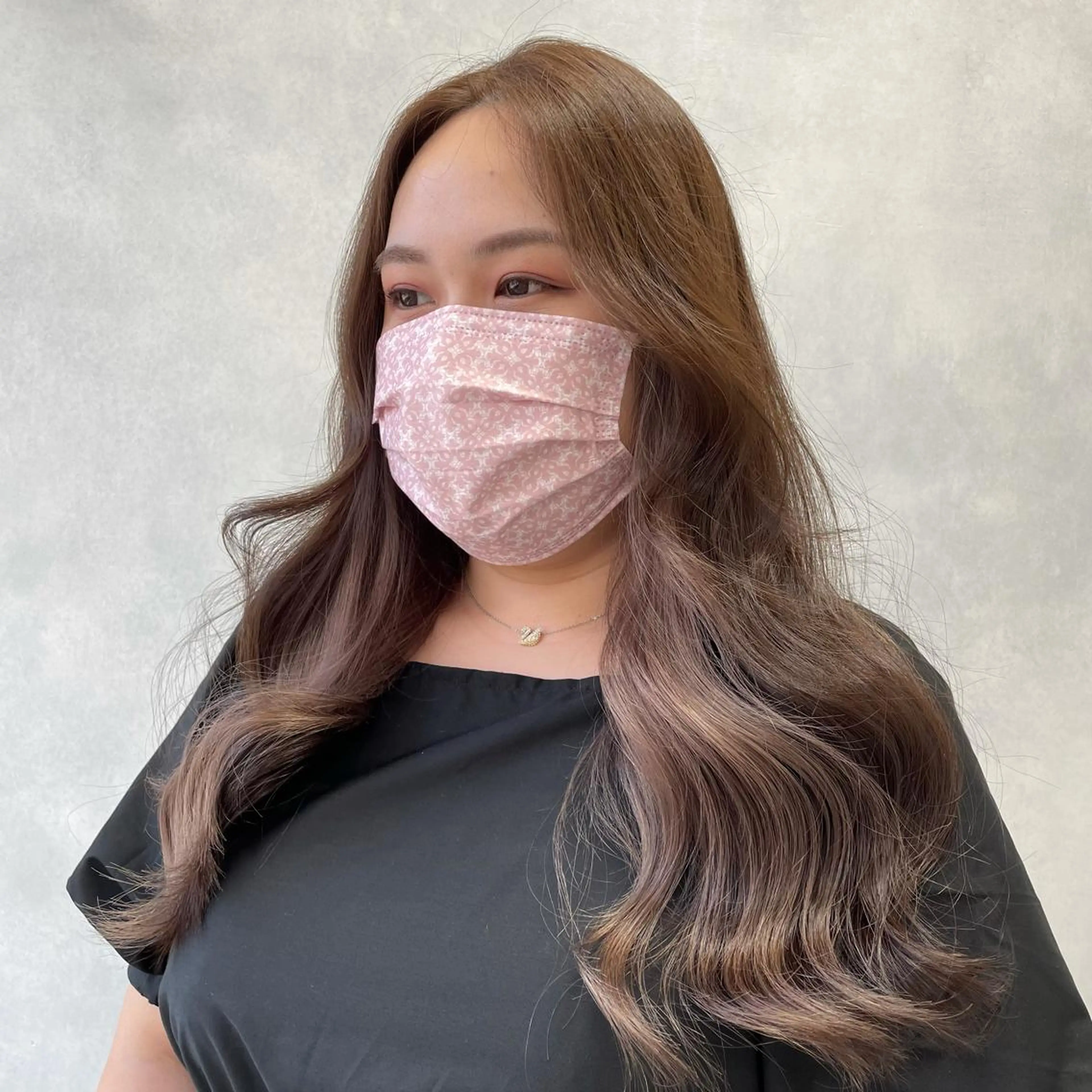 セミロング ✨ブリーチ特化✨ 💚Acchon💚のヘアスタイル