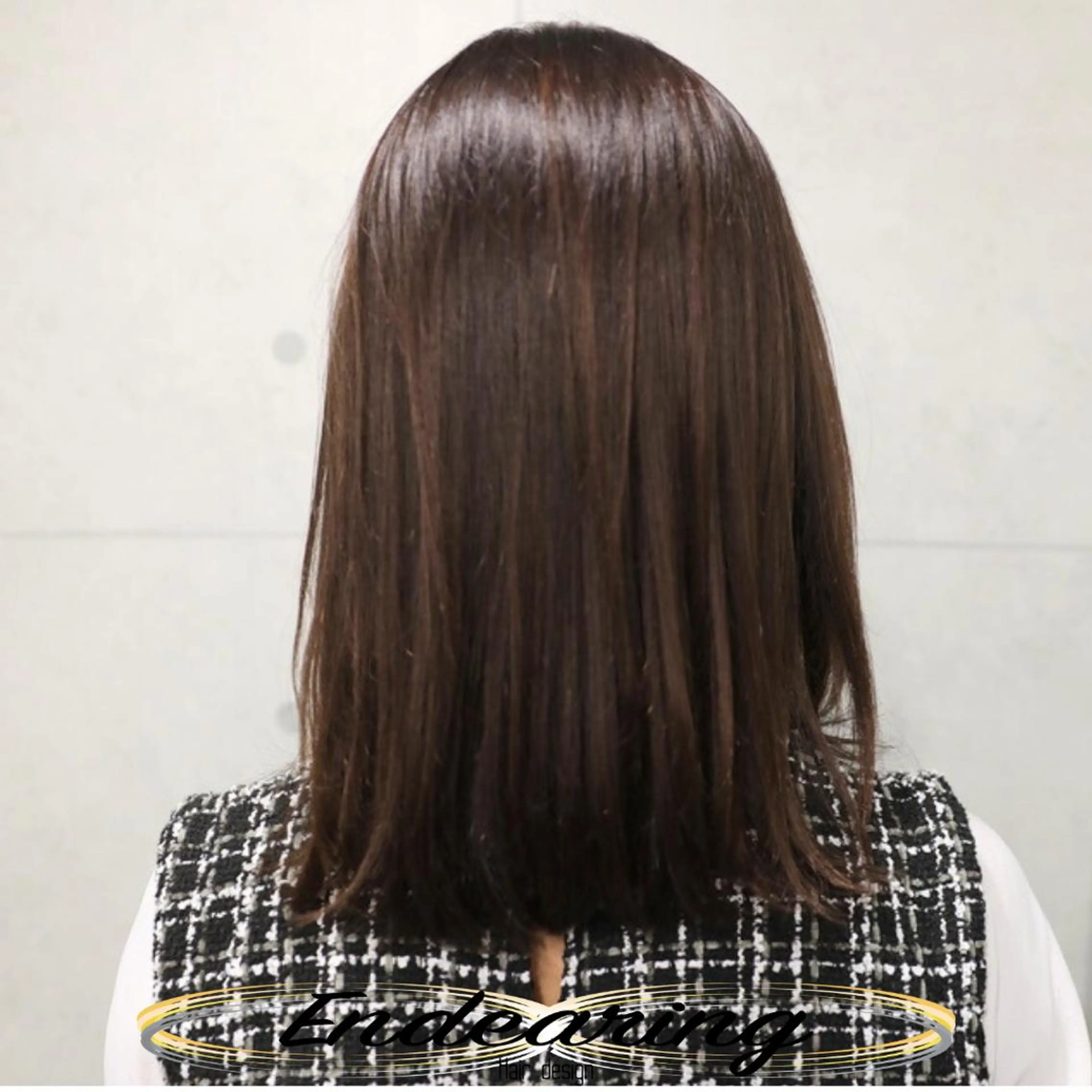 ミディアム レイヤーカット 似合わせカット 小顔カット 外ハネヘア カット ヘアカラー Endearing 銀座/レイヤーカットのヘアスタイル