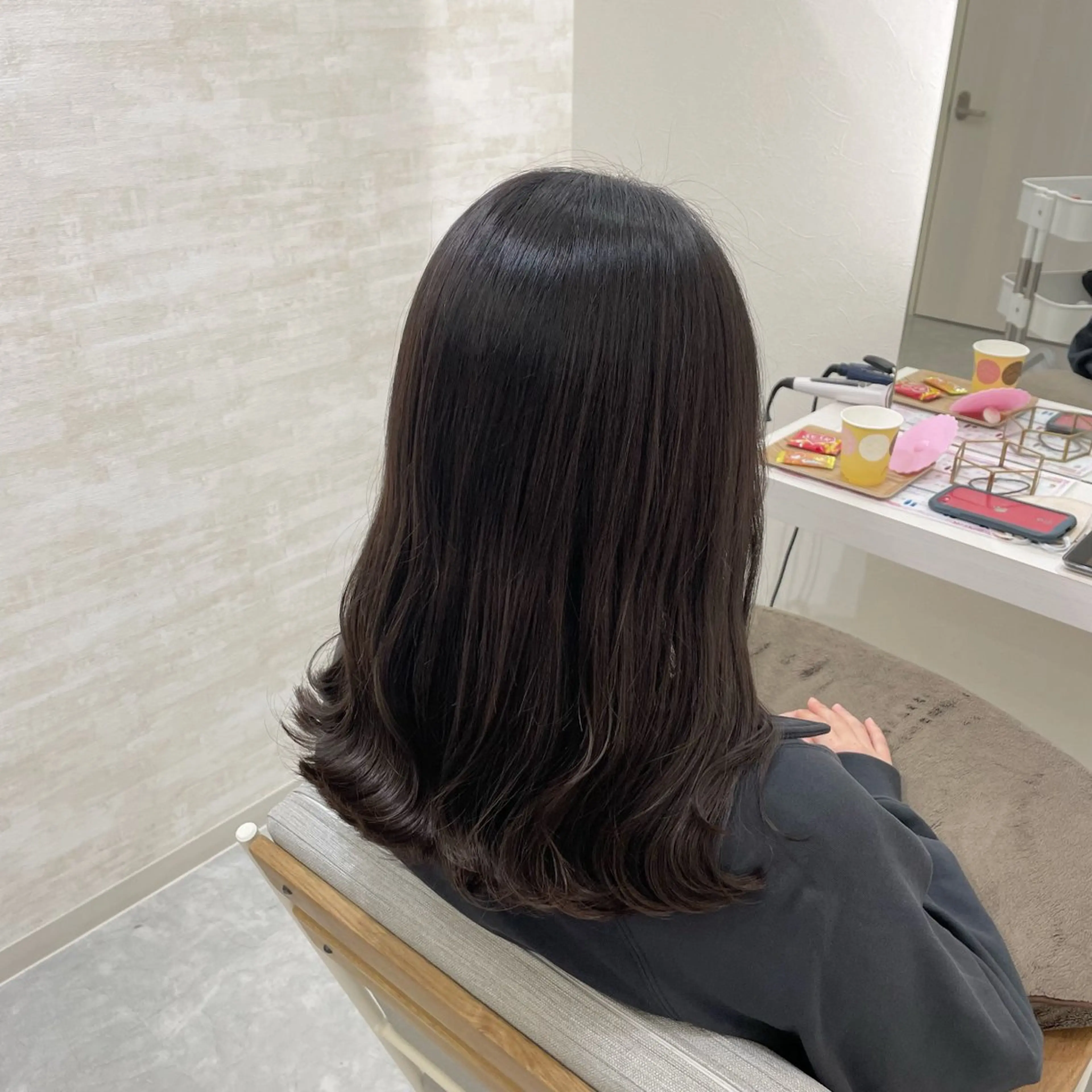 セミロング カラー ベージュカラー 透明感カラー オリーブベージュ オリーブカラー カット ヘアカラー トリートメント 髪質改善&ヘアケア /菊池琉那のヘアスタイル