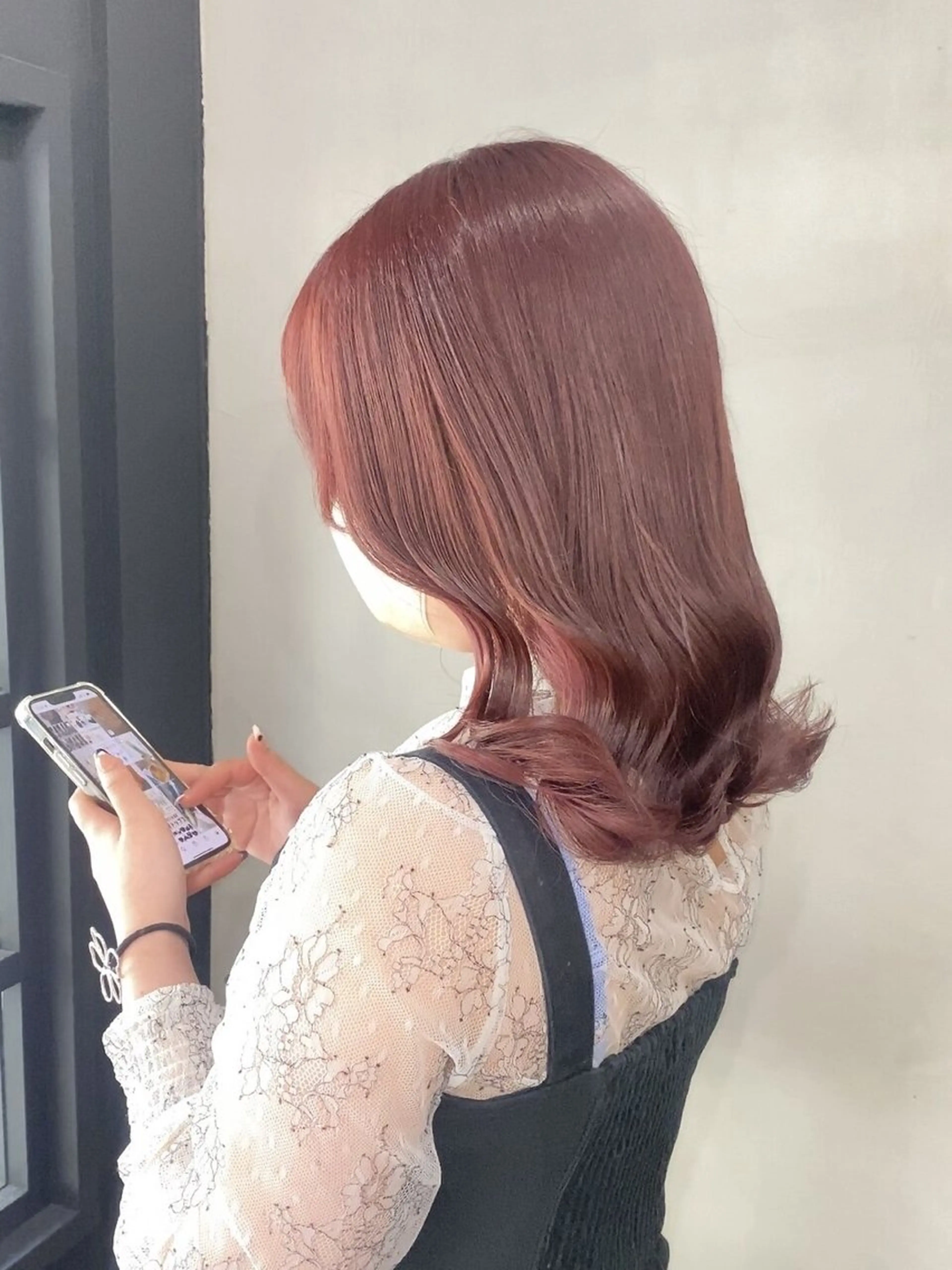 ミディアム カラー カット ヘアカラー トリートメント ヘアセット Londideal 高橋ヒロシのヘアスタイル