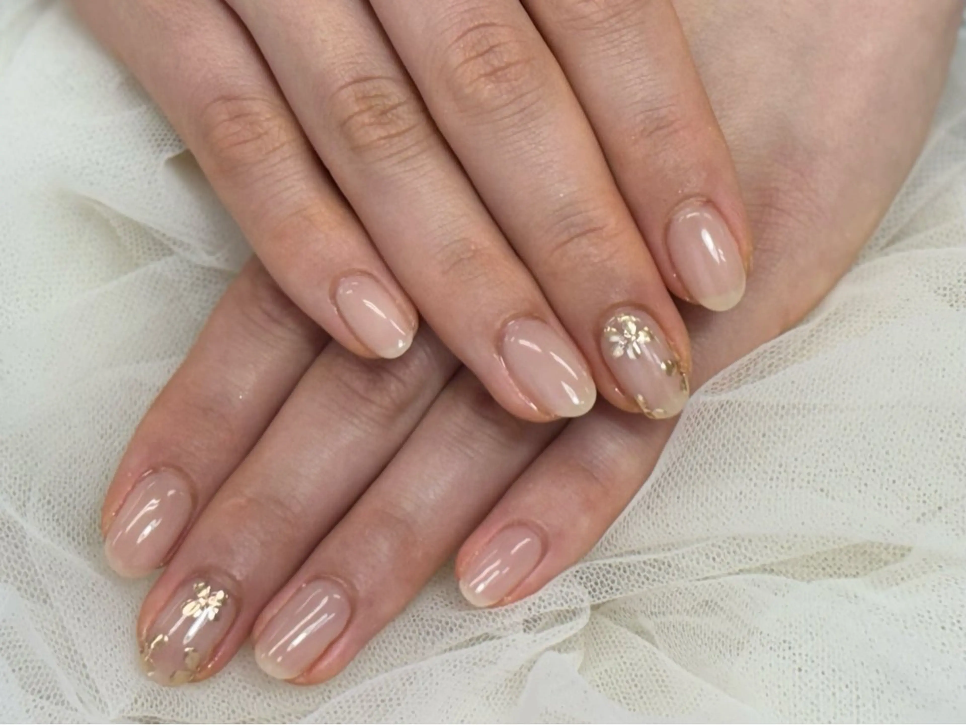 ネイル フラワーネイル オフィスネイル シンプルネイル ハンドネイル kaho.  /期間 限定モデル募集のネイルデザイン