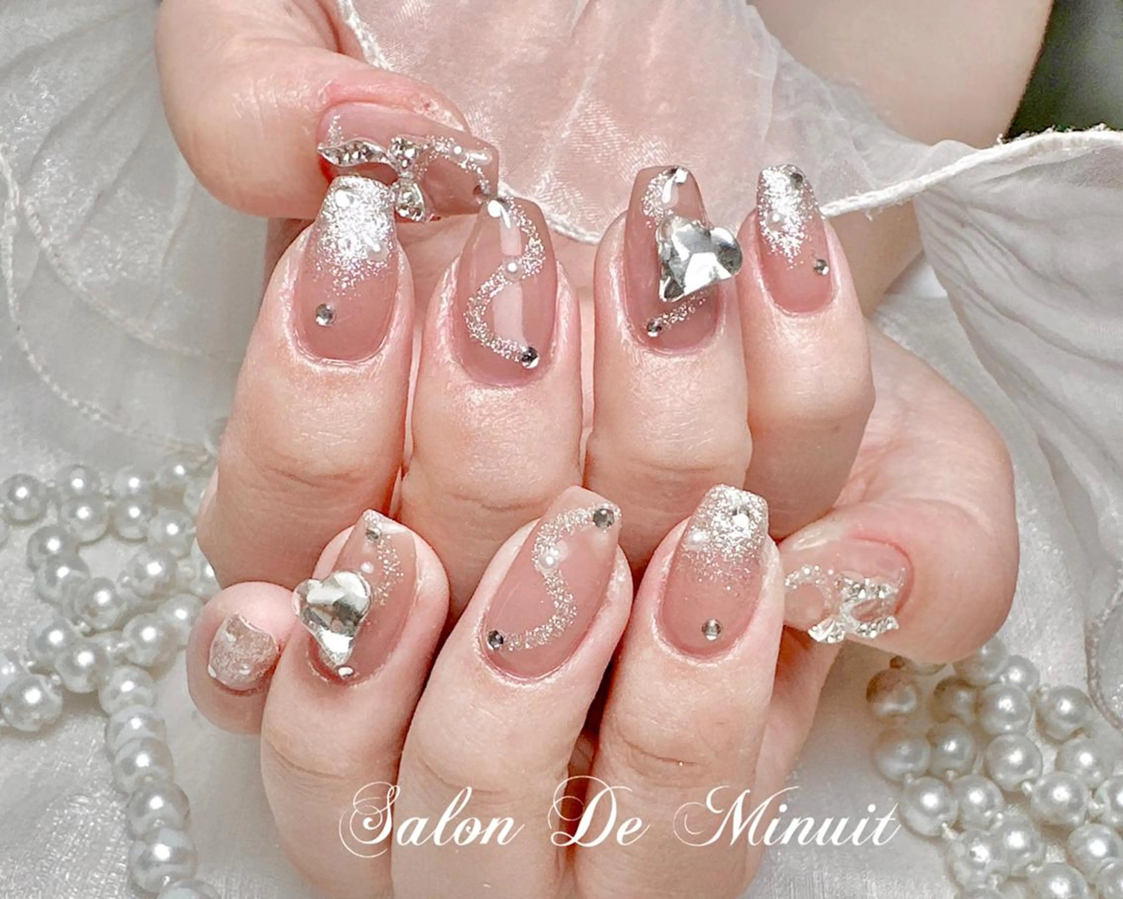 ネイル ハンドネイル ハンドケア Momo 🤍のネイルデザイン