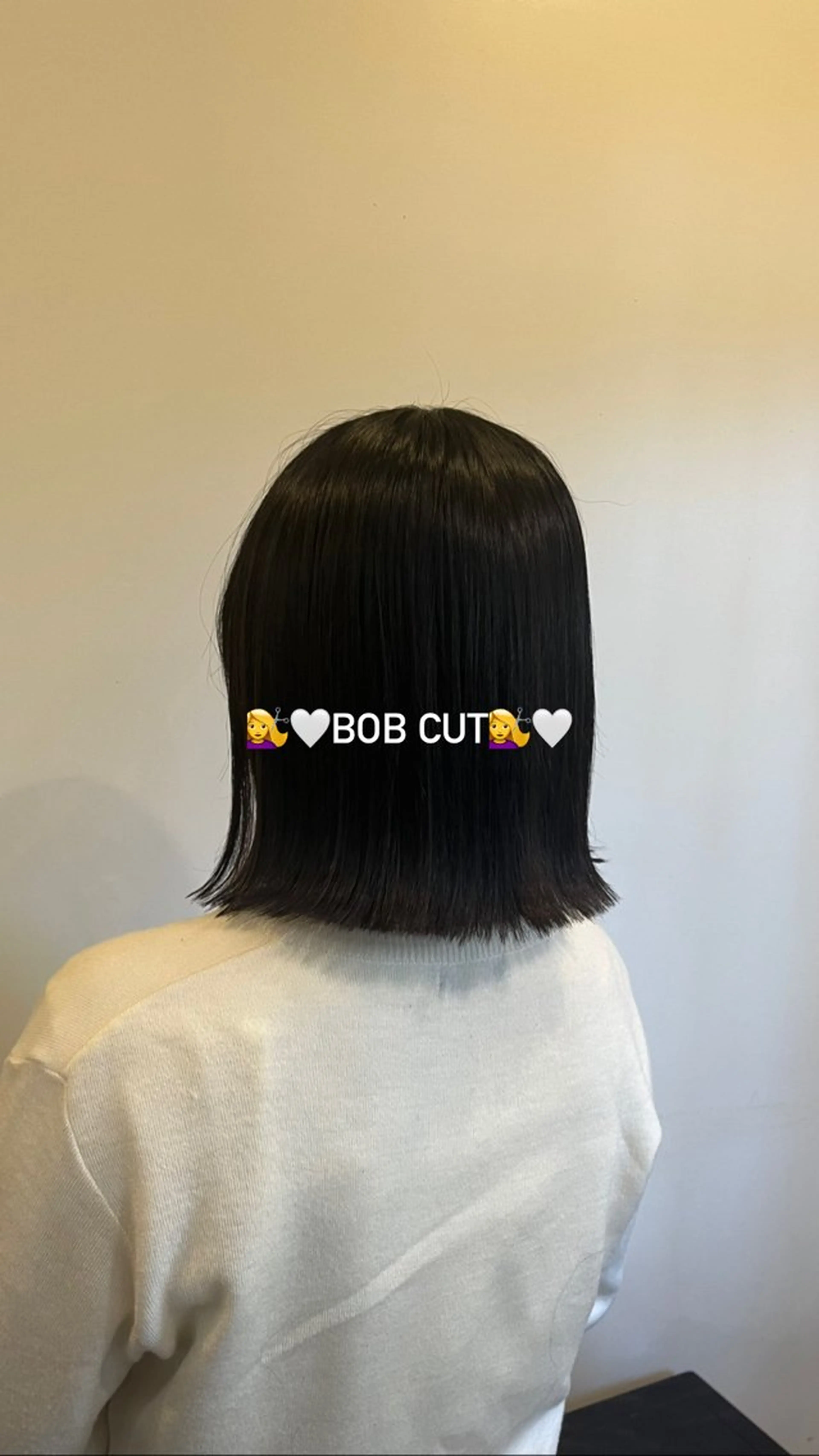 ミディアム KOKORO 中村 朱里のヘアスタイル