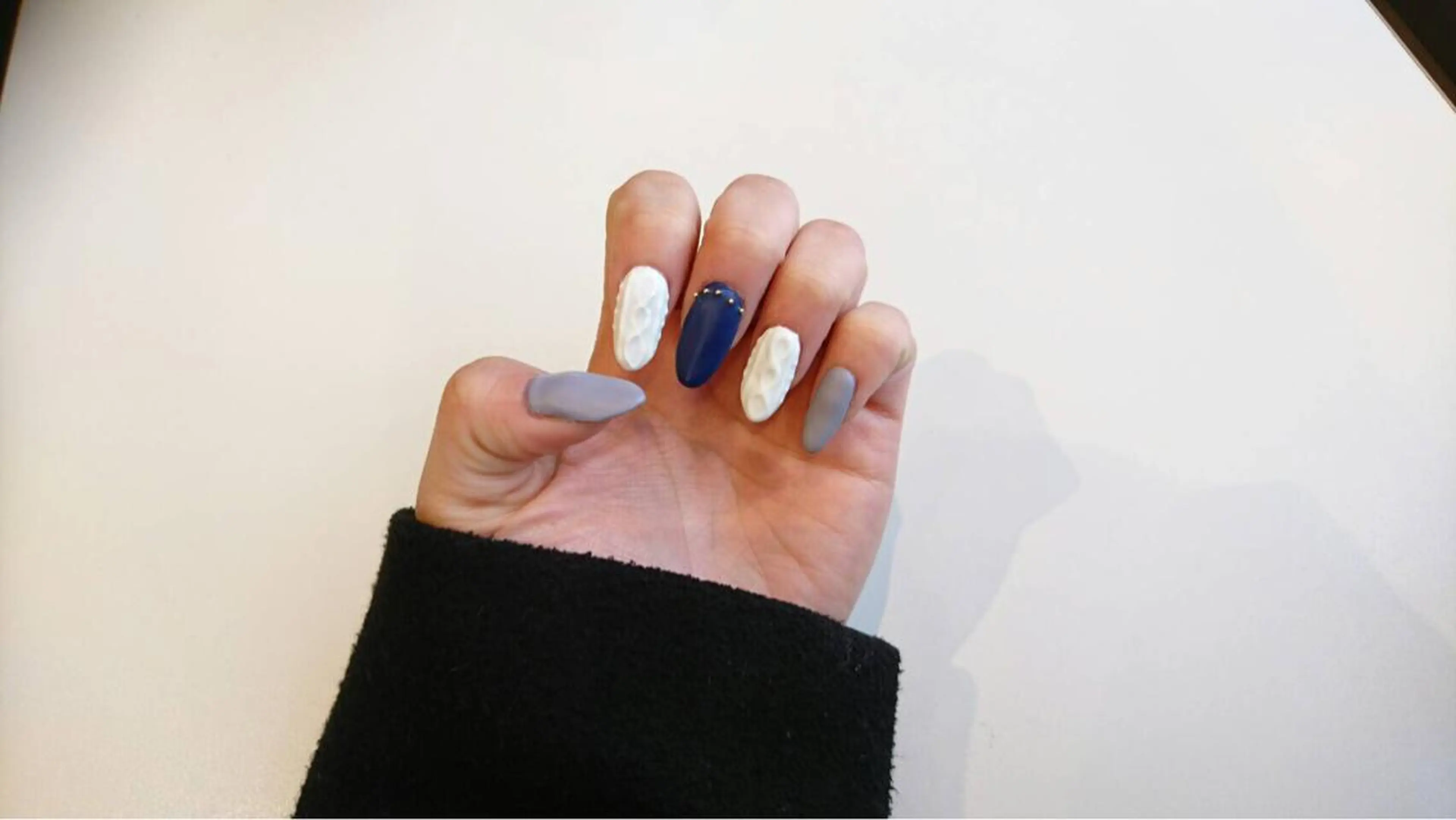 ネイル LOVEnail tomoのネイルデザイン