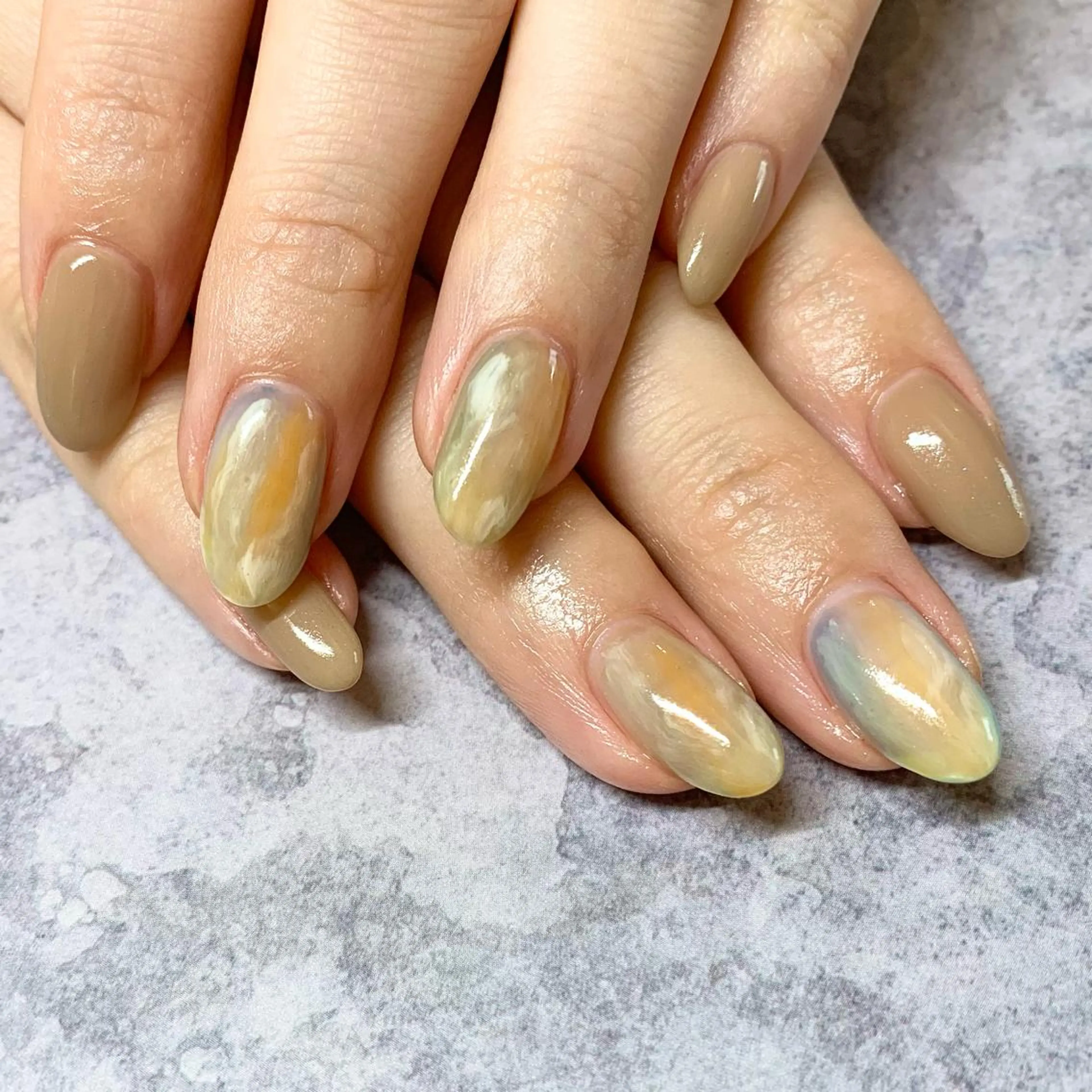 ネイル ハンドネイル ウシク ミユキのネイルデザイン