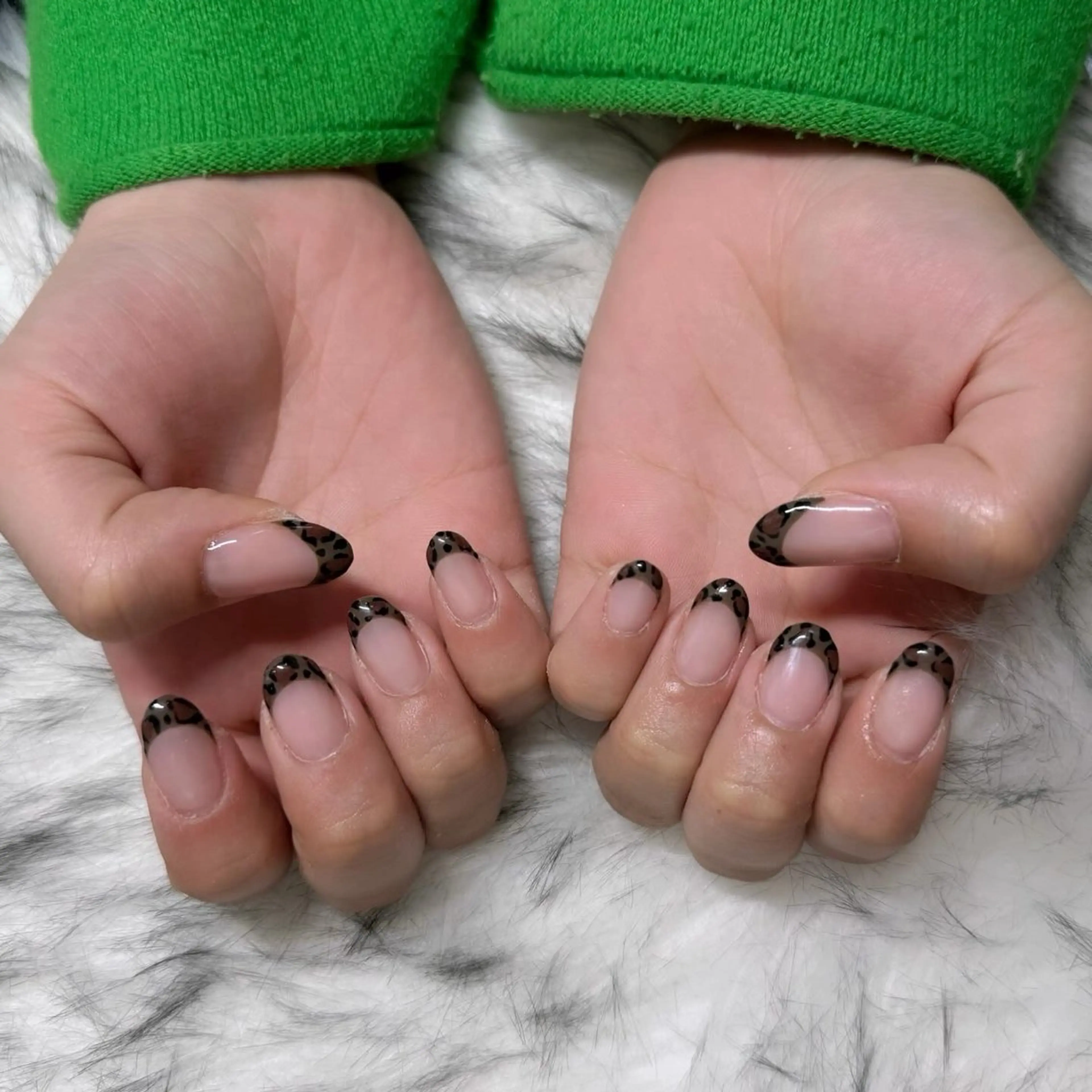 ミディアム ハンドネイル mao .のネイルデザイン