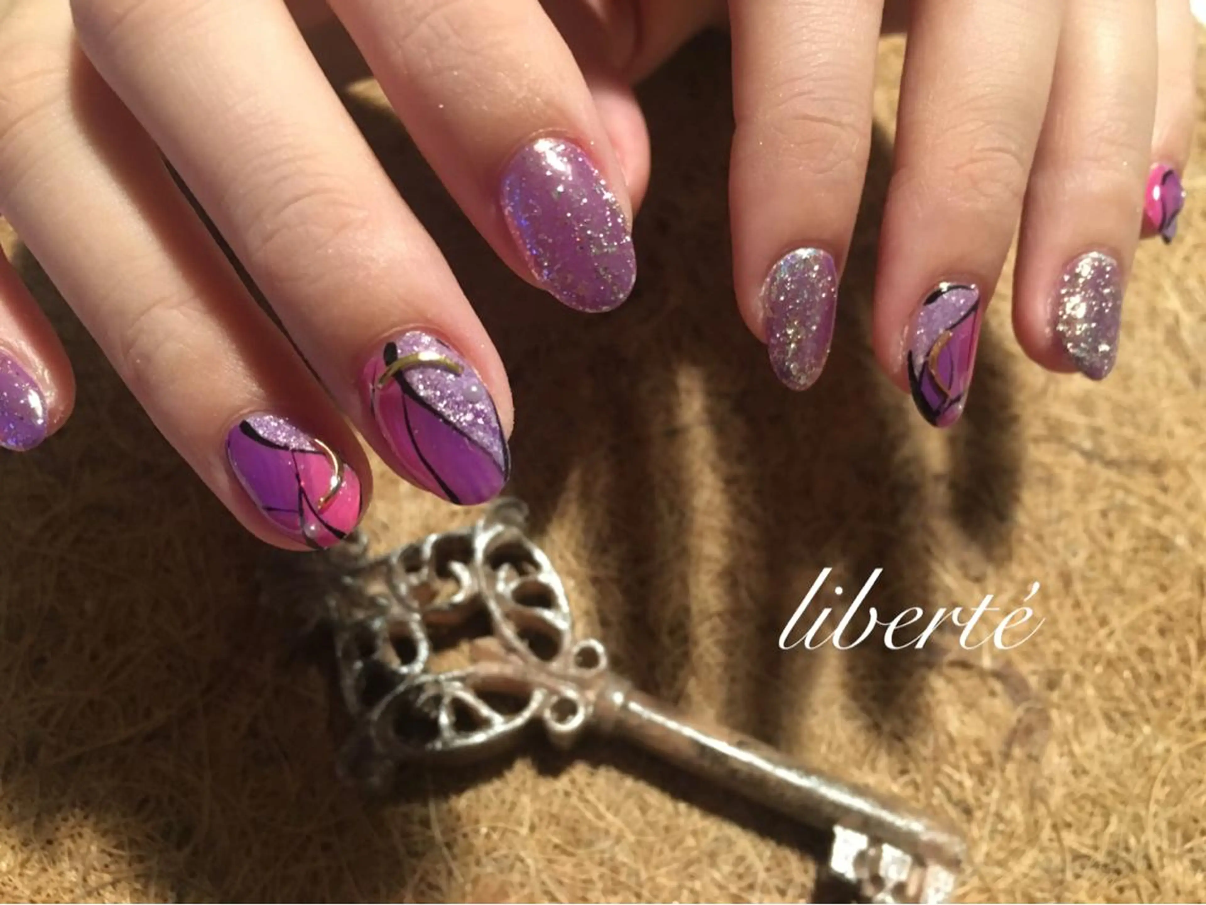 ネイル liberté (リベルテ)のネイルデザイン