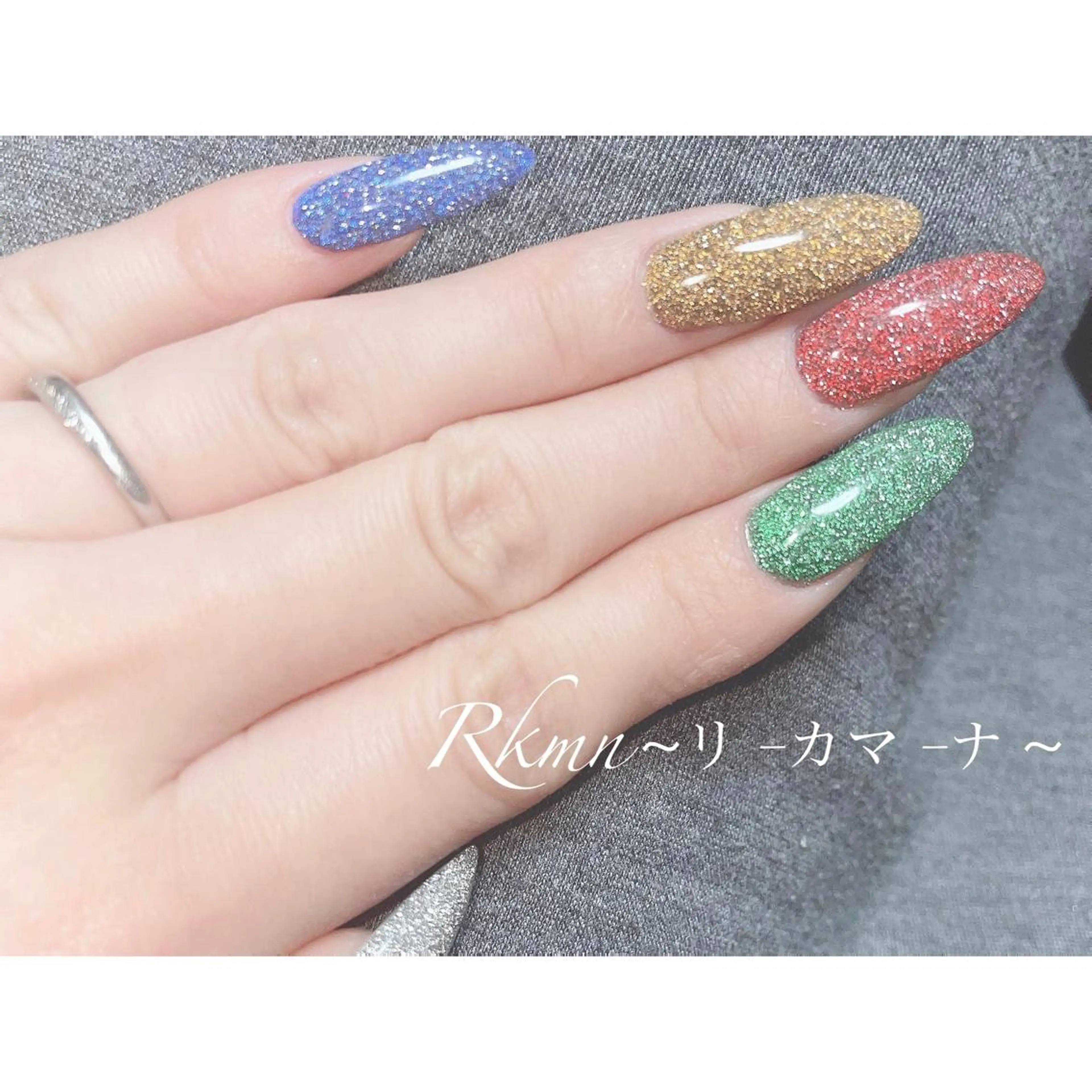 ネイル アートネイル フラッシュネイル フレンチネイル ジェルネイル グラデーション ハンドネイル フットネイル ハンドケア Rkmn ~リ-カマ-ナ~のネイルデザイン