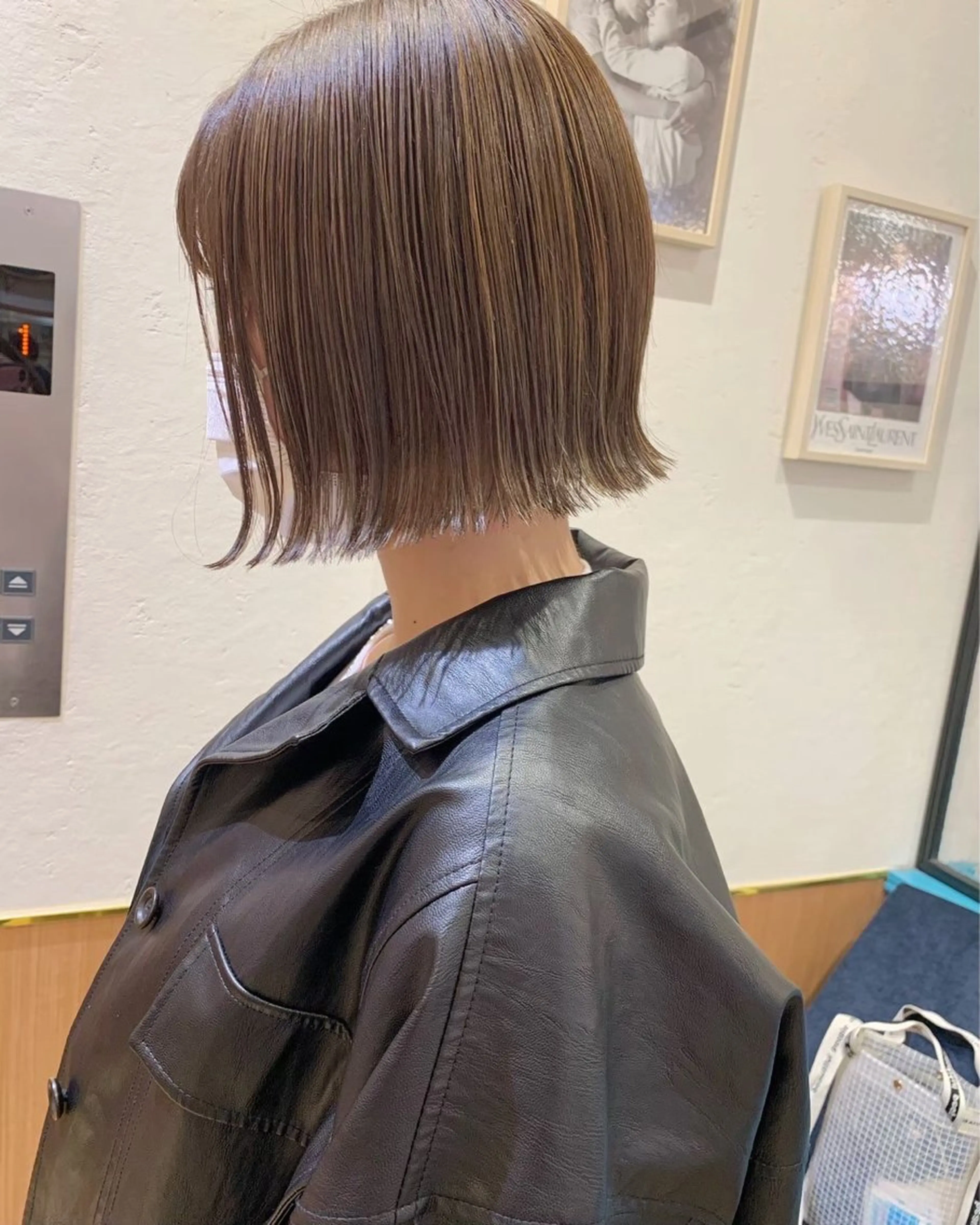 ショート トリートメント レイヤー/ブリーチ ♥️【木坂 桃歌】のヘアスタイル