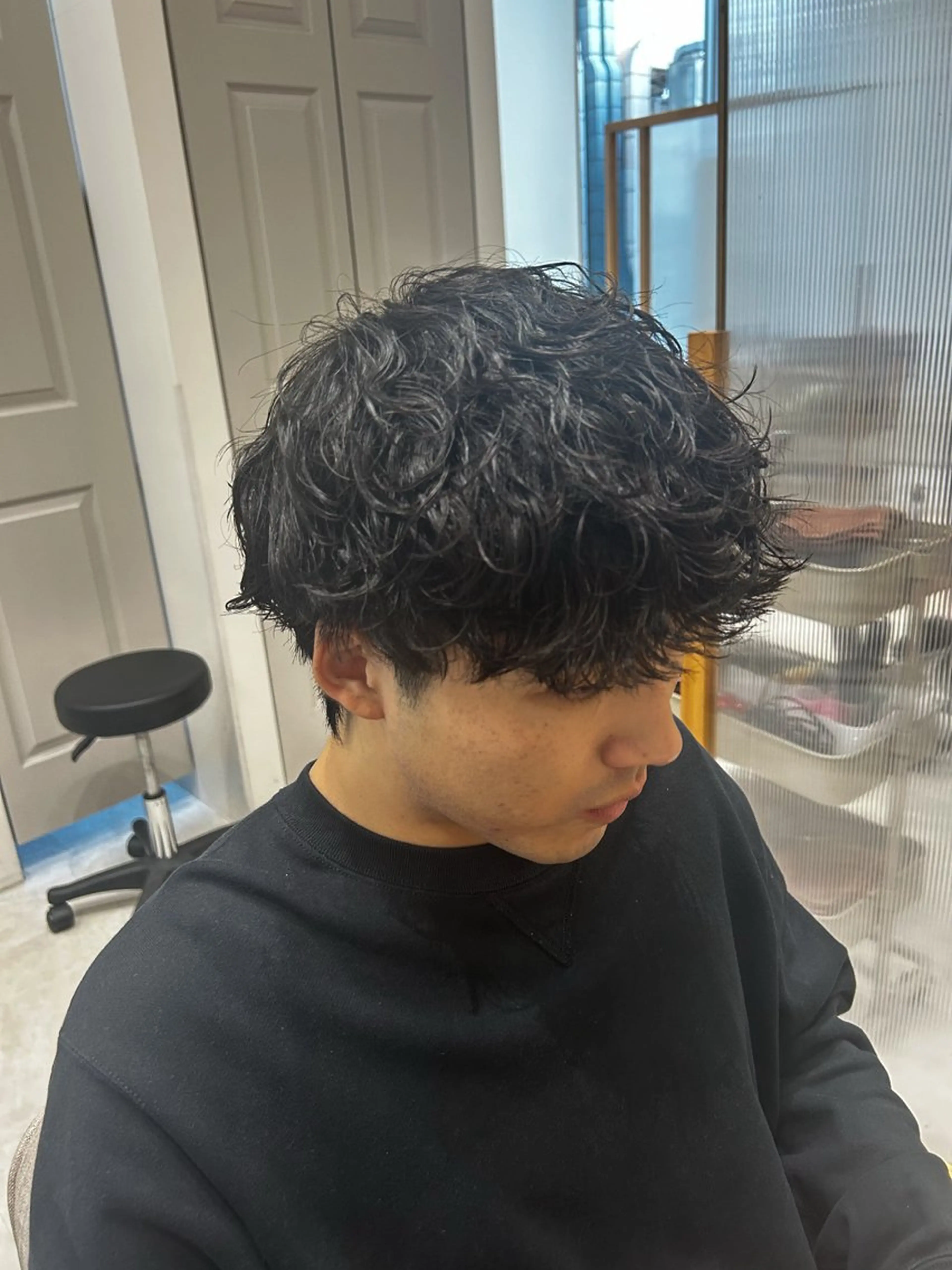 パーマ メンズ メンズパーマ 波巻きパーマ カット パーマ トリートメント メンズ特化美容師👾 チカのヘアスタイル