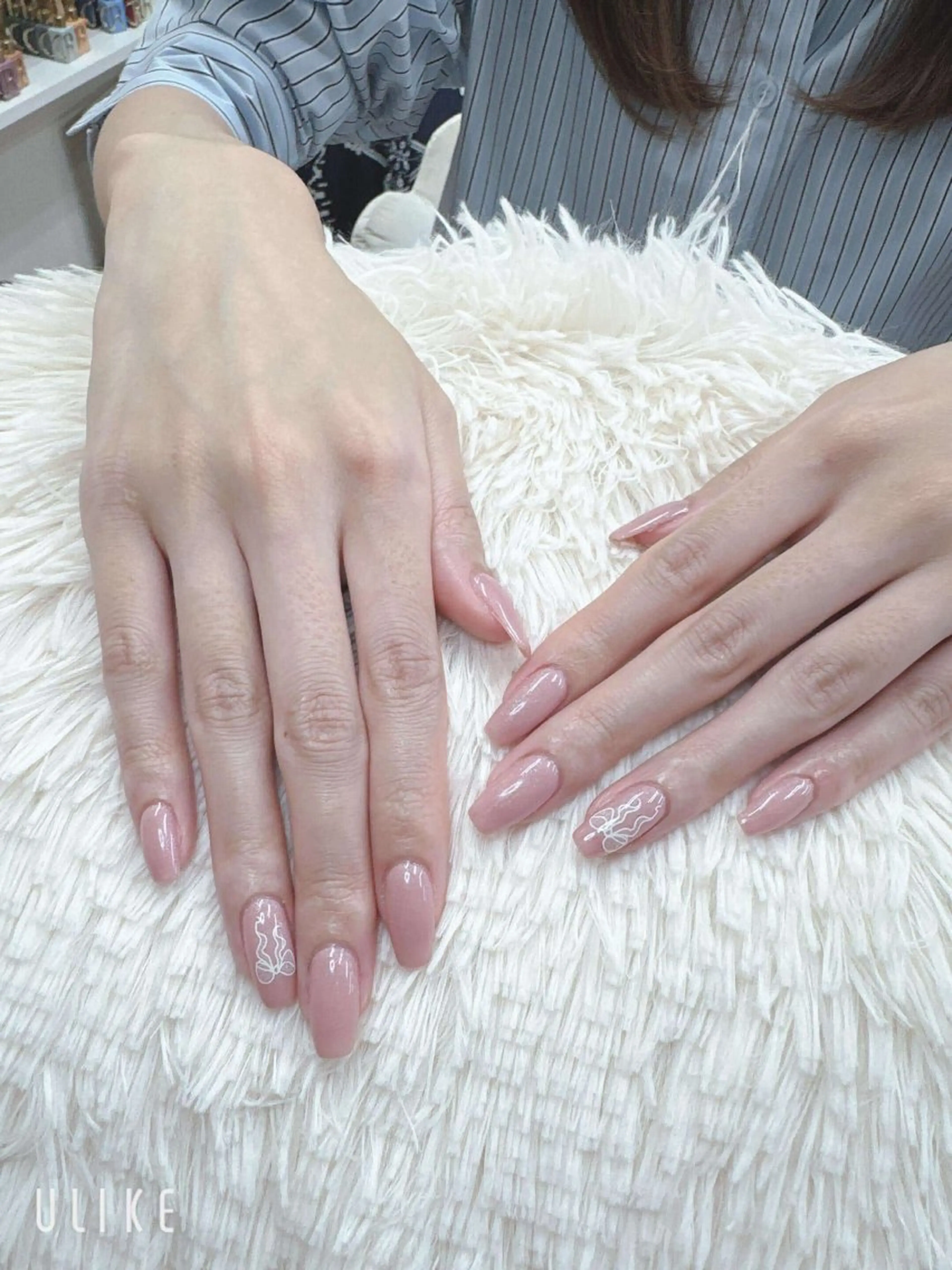 ネイル チークネイル 桜ネイル フレンチネイル ジェルネイル グラデーション ハンドネイル ハンドケア Hara Nail 【パラジェル使用】のネイルデザイン