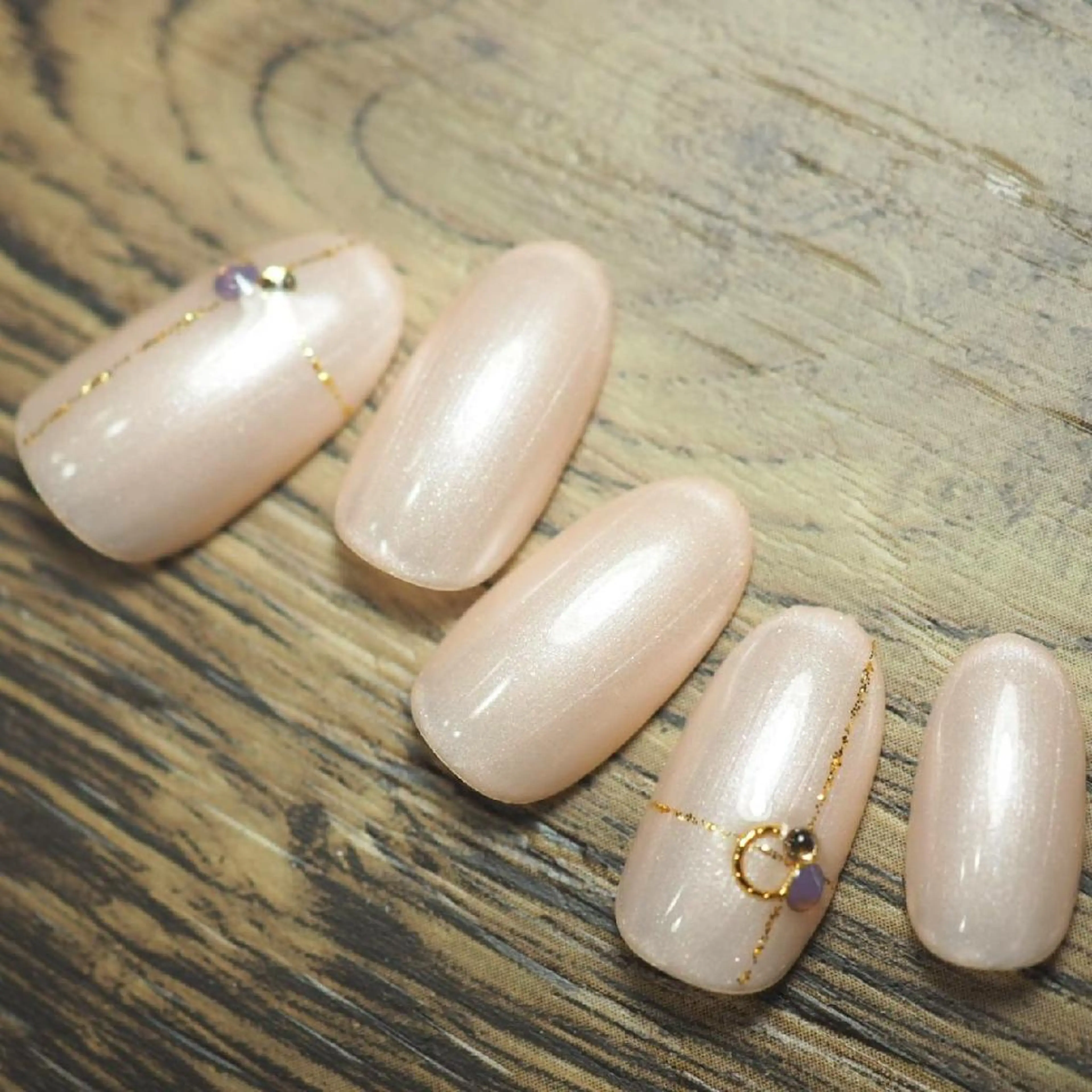 ネイル 横浜東口Monie☆ REIKAのネイルデザイン