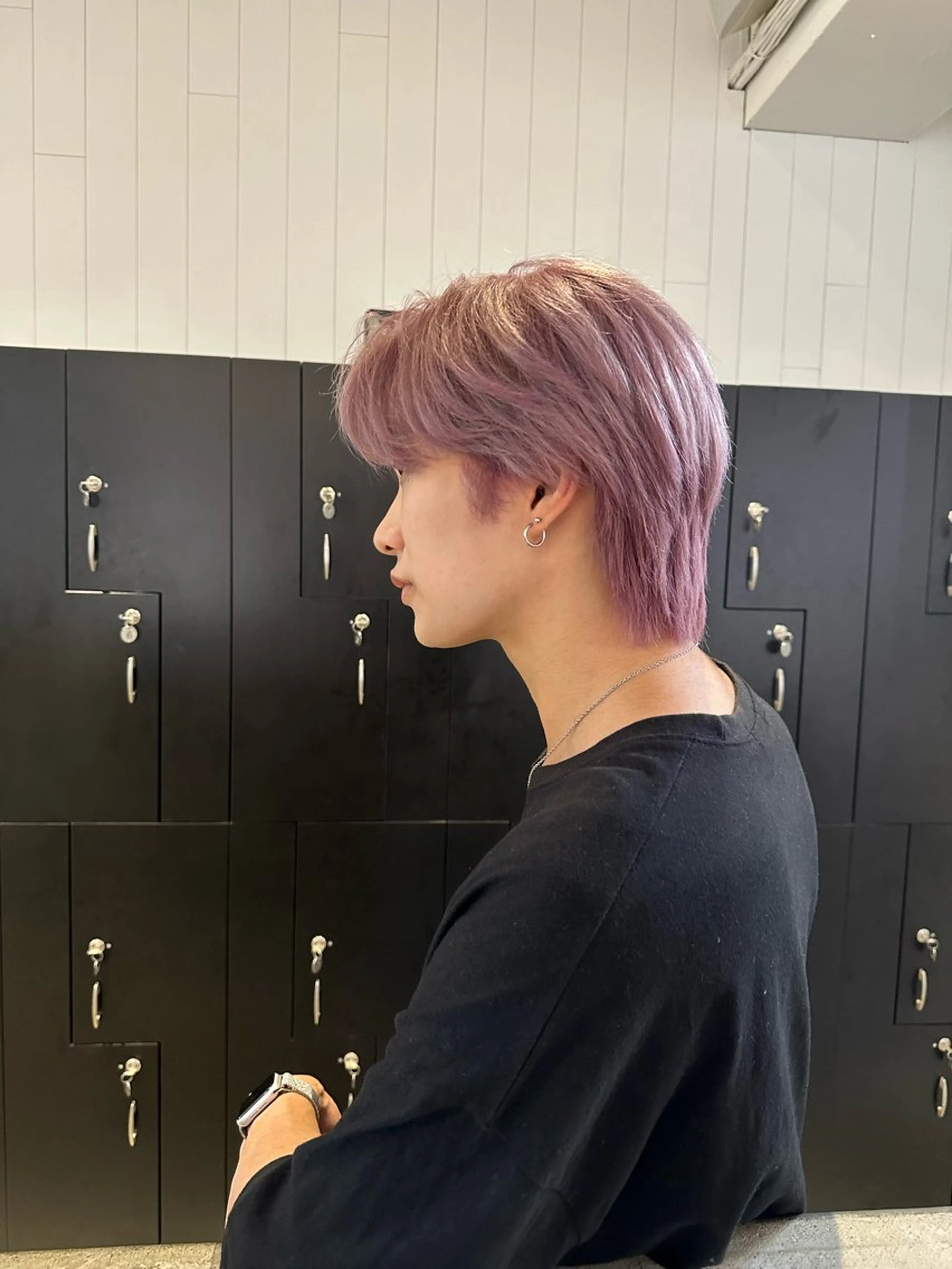 ロング カラー メンズ メンズブリーチ ブリーチ ラベンダーカラー ピンクカラー ピンクラベンダー ヘアカラー リクト /レイヤーカットのヘアスタイル