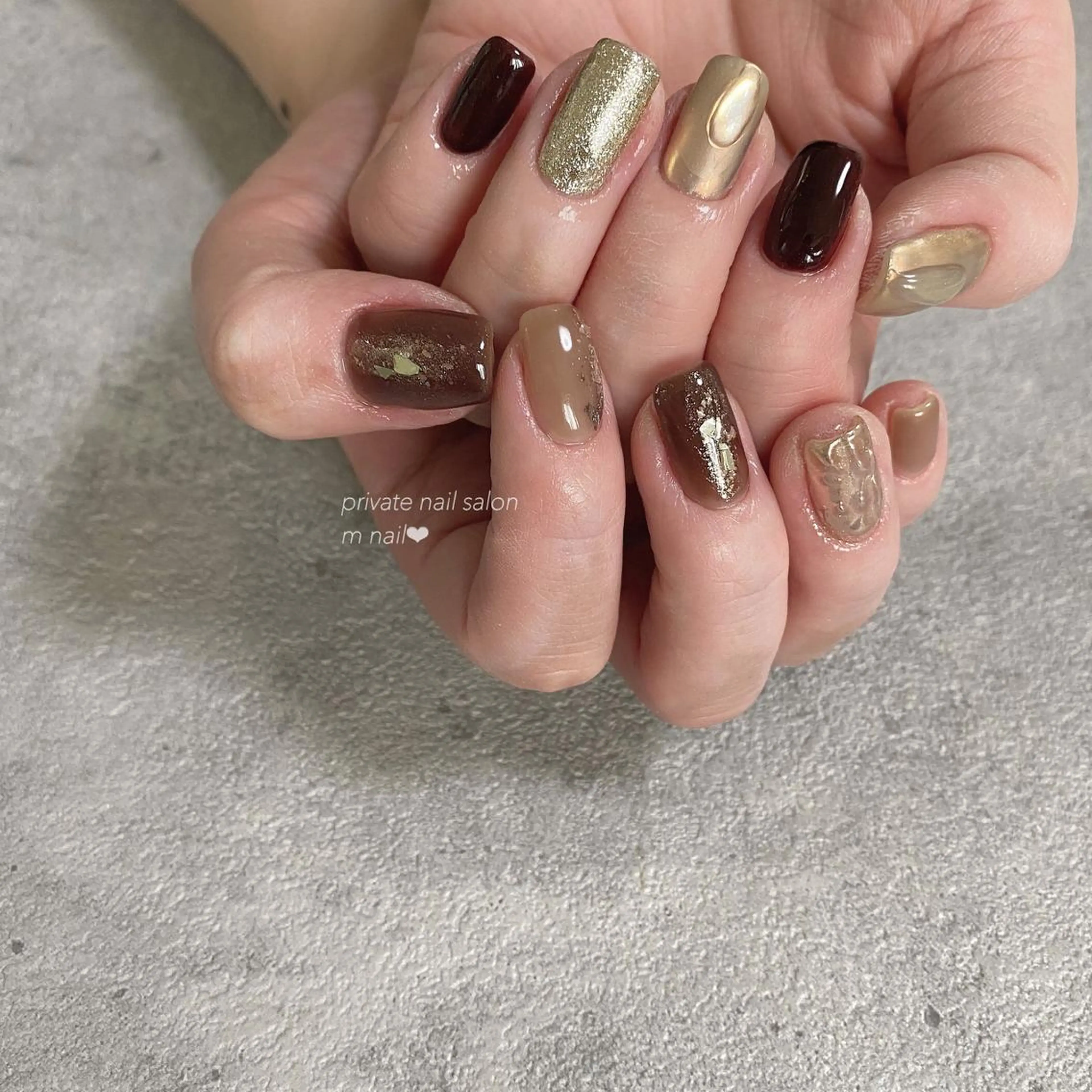 ネイル ブラウン ハンドネイル 小河原 舞のネイルデザイン