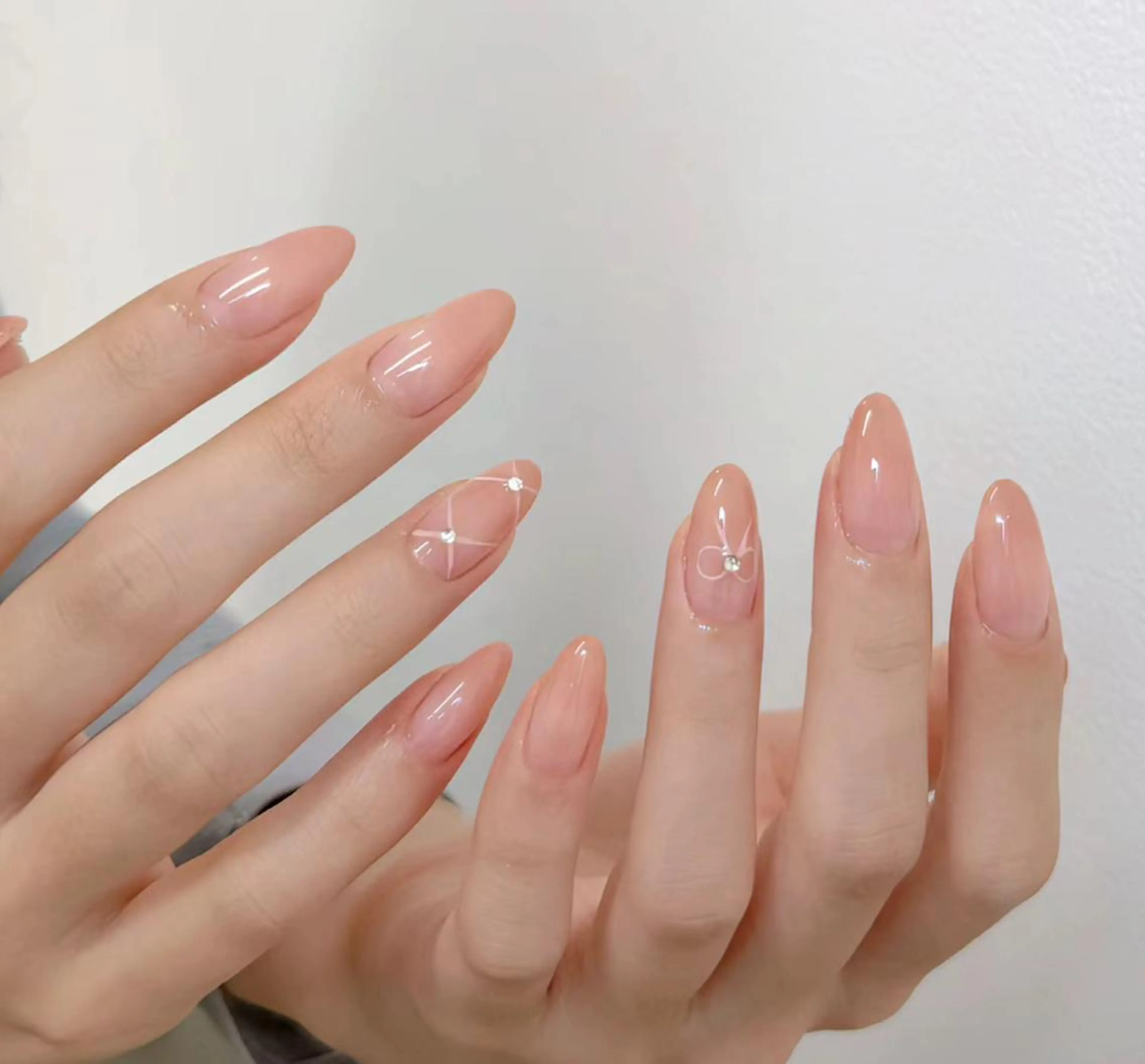 ネイル RAFFINE haru🦋🩵のネイルデザイン