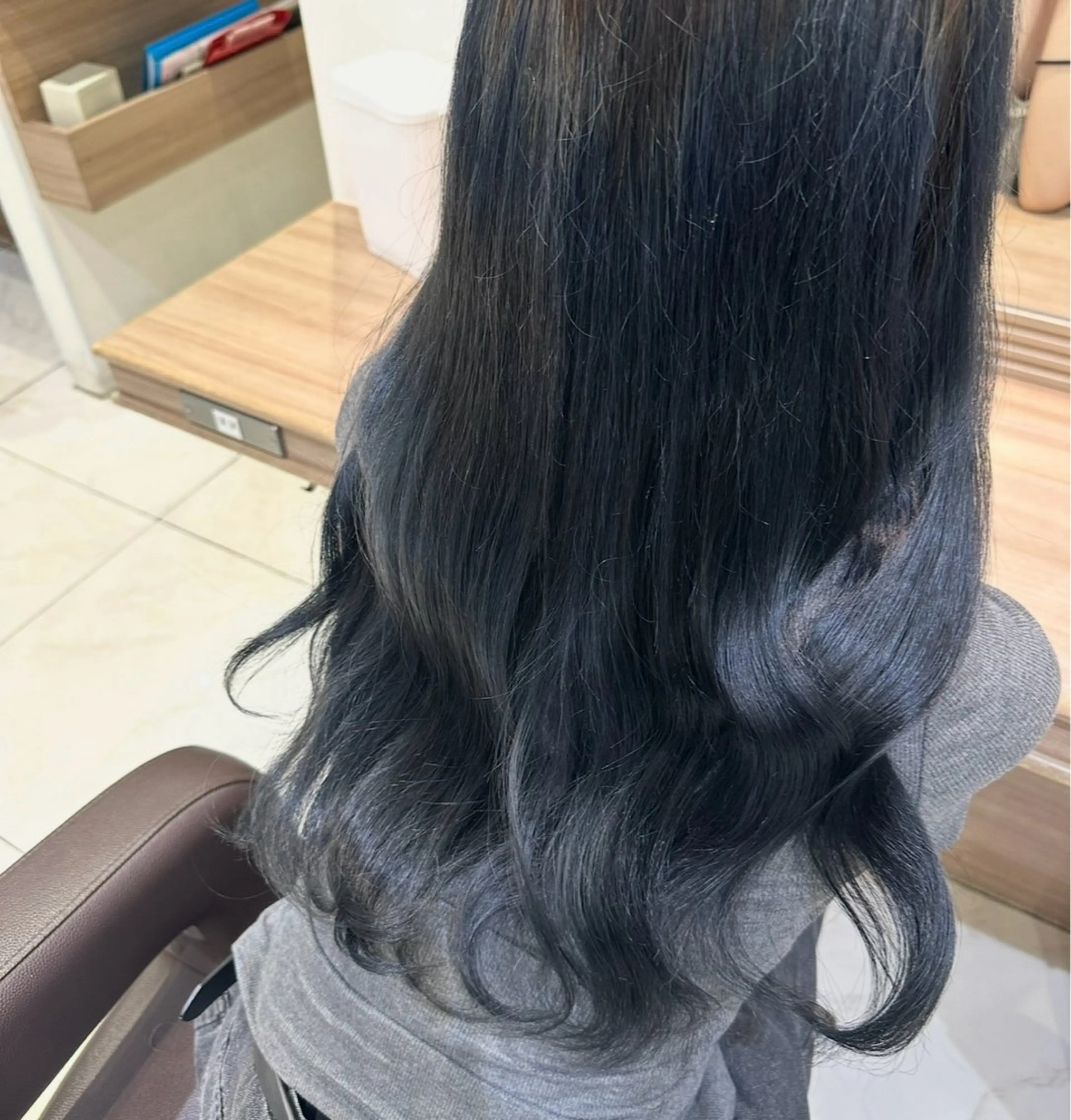 ロング カラー トリートメント ヘアカラー トリートメント 韓国レイヤー🇰🇷 Hiiro💜のヘアスタイル