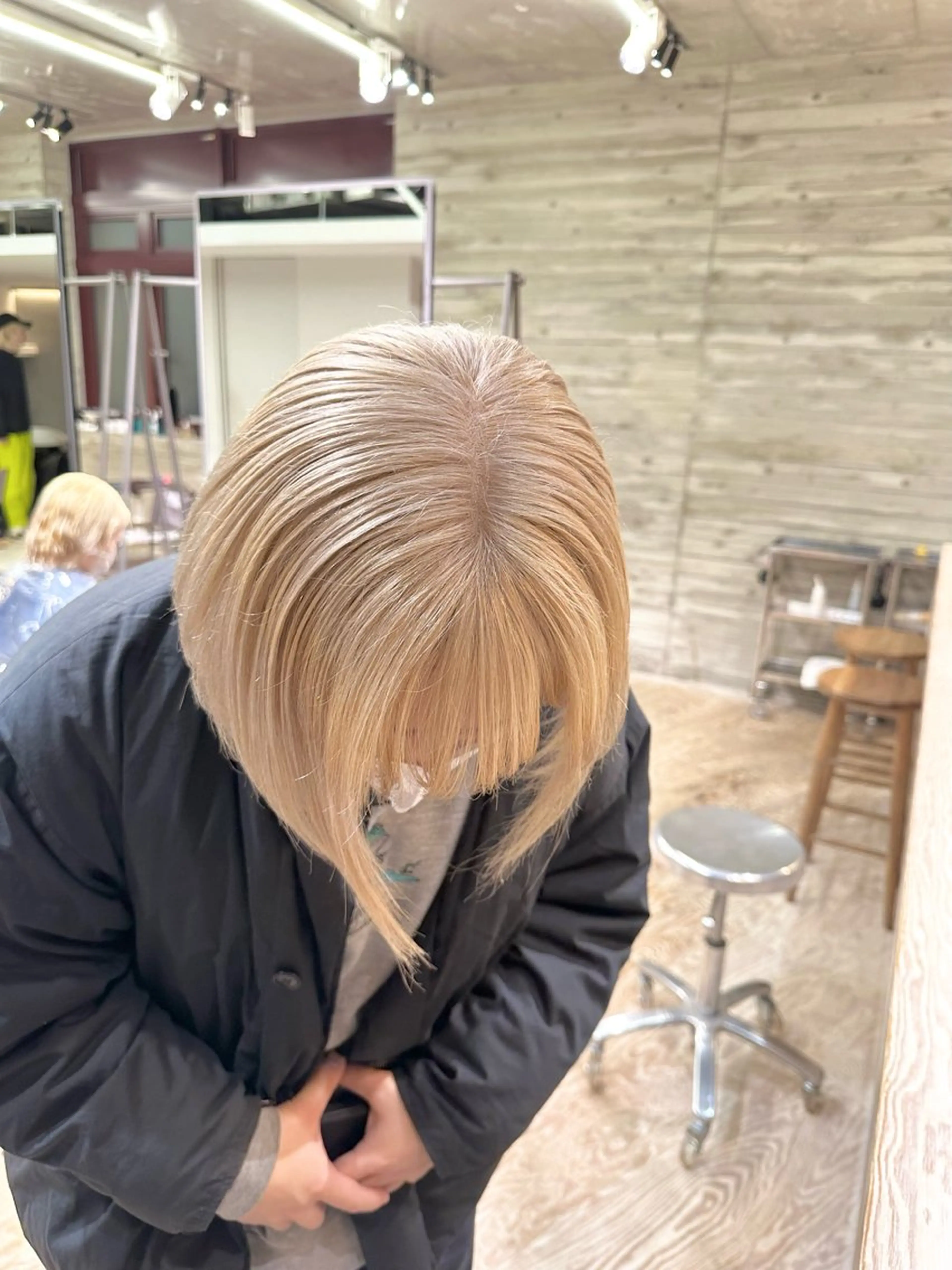 ショート カラー メンズ ヘアカラー トリートメント kai .のヘアスタイル