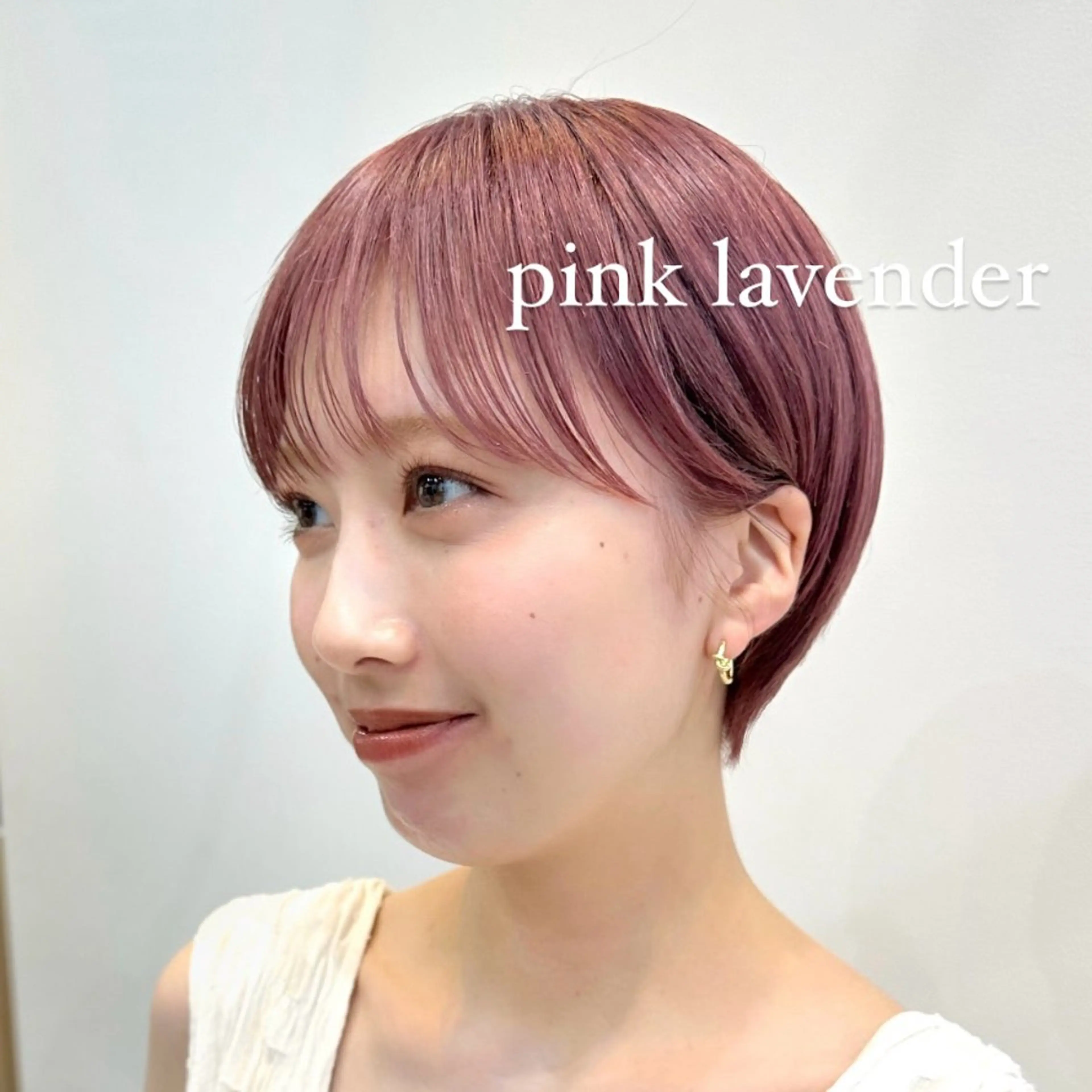 ショート カラー ブリーチ ラベンダーカラー ピンクカラー ピンクラベンダー 顔まわり/レイヤー/ 透明感/まいな🥨のヘアスタイル