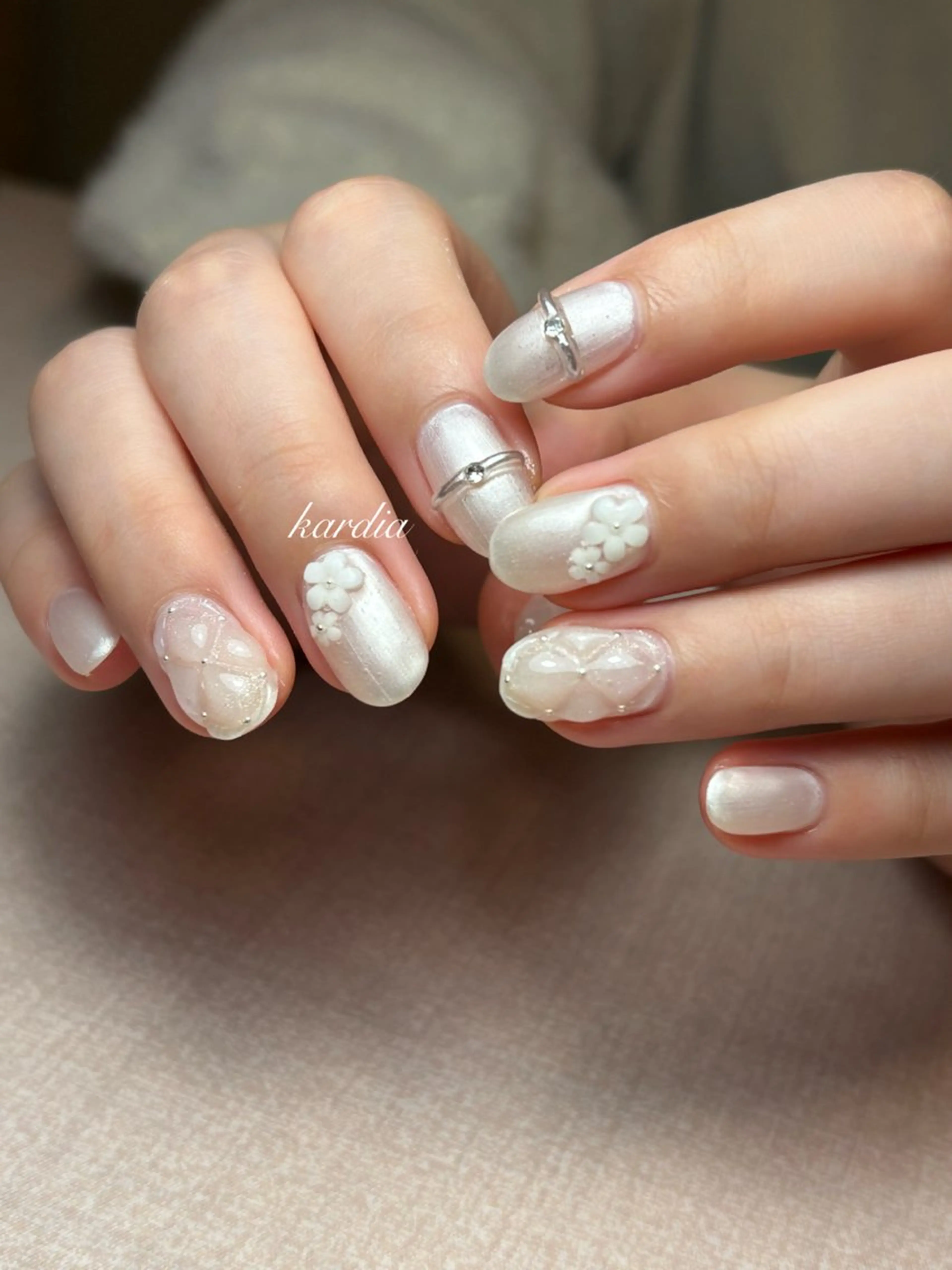 ネイル ハンドネイル καρδιά -ｶﾙﾃﾞｨｱ-のネイルデザイン