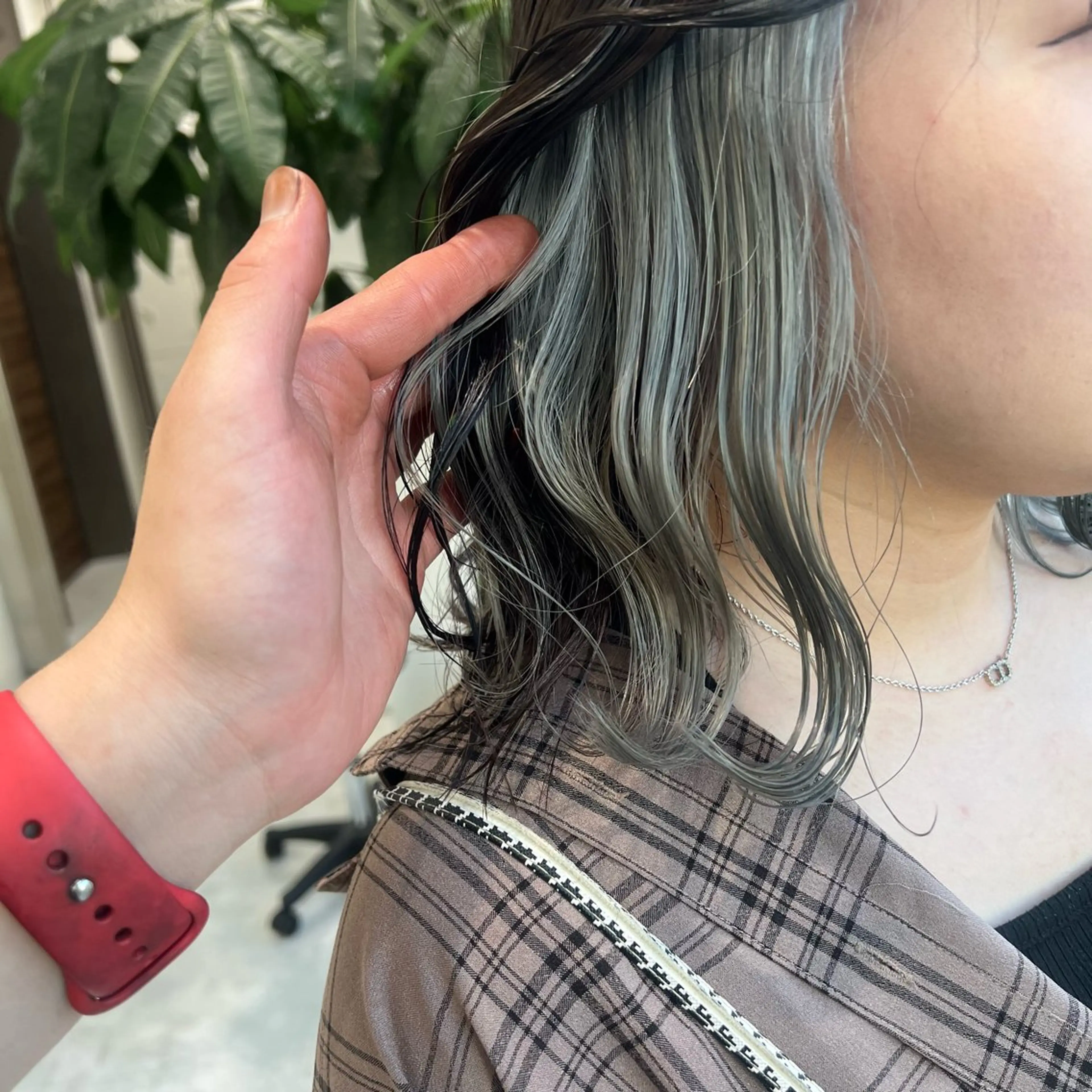 ミディアム カラー ヘアカラー トリートメント ヘッドスパ ヘアセット 韓国スタイル🇰🇷 トレンドレイヤー🪡のヘアスタイル