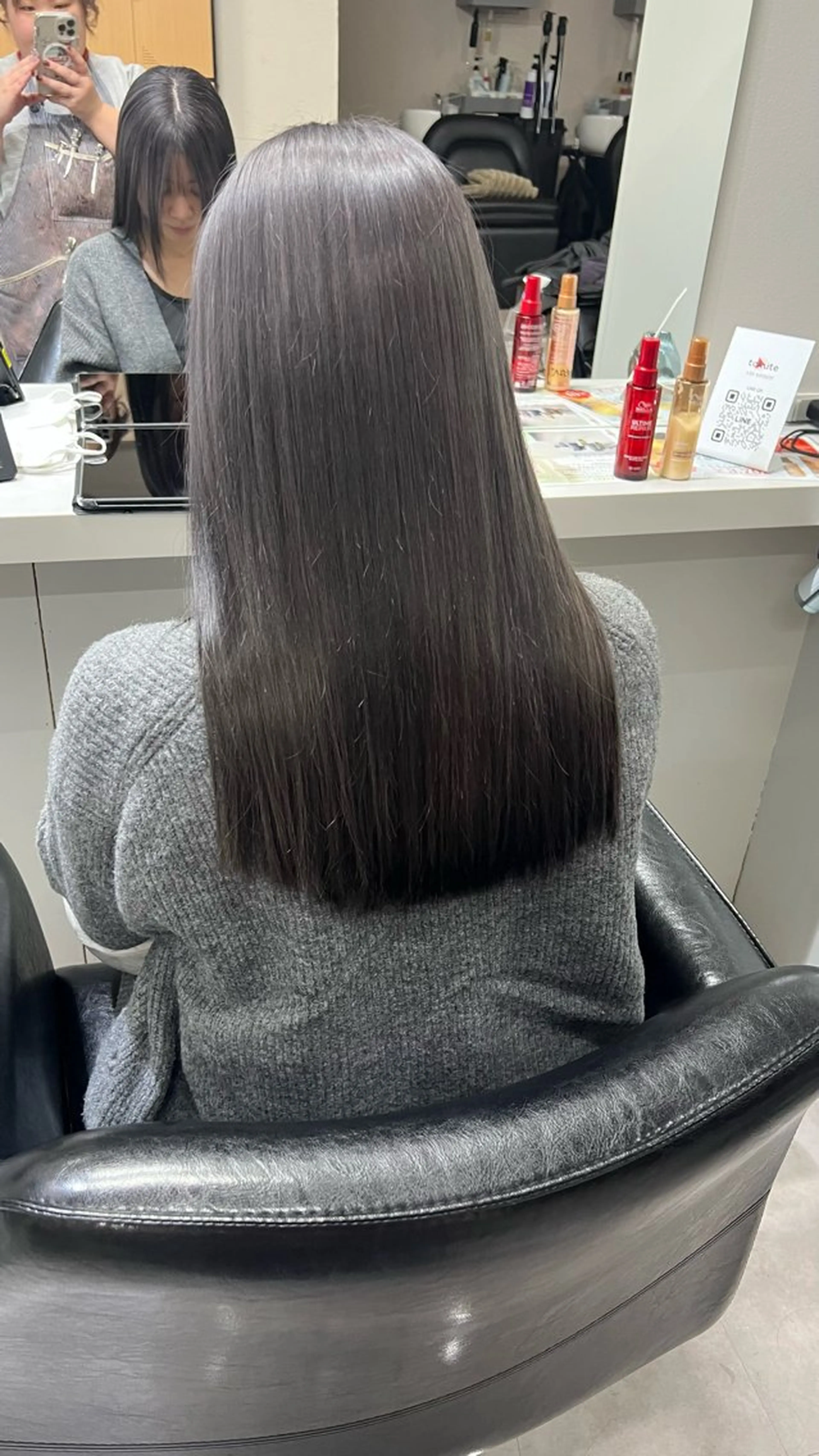 ロング カラー カット ヘアカラー 🎀tokute ナオ🧸のヘアスタイル