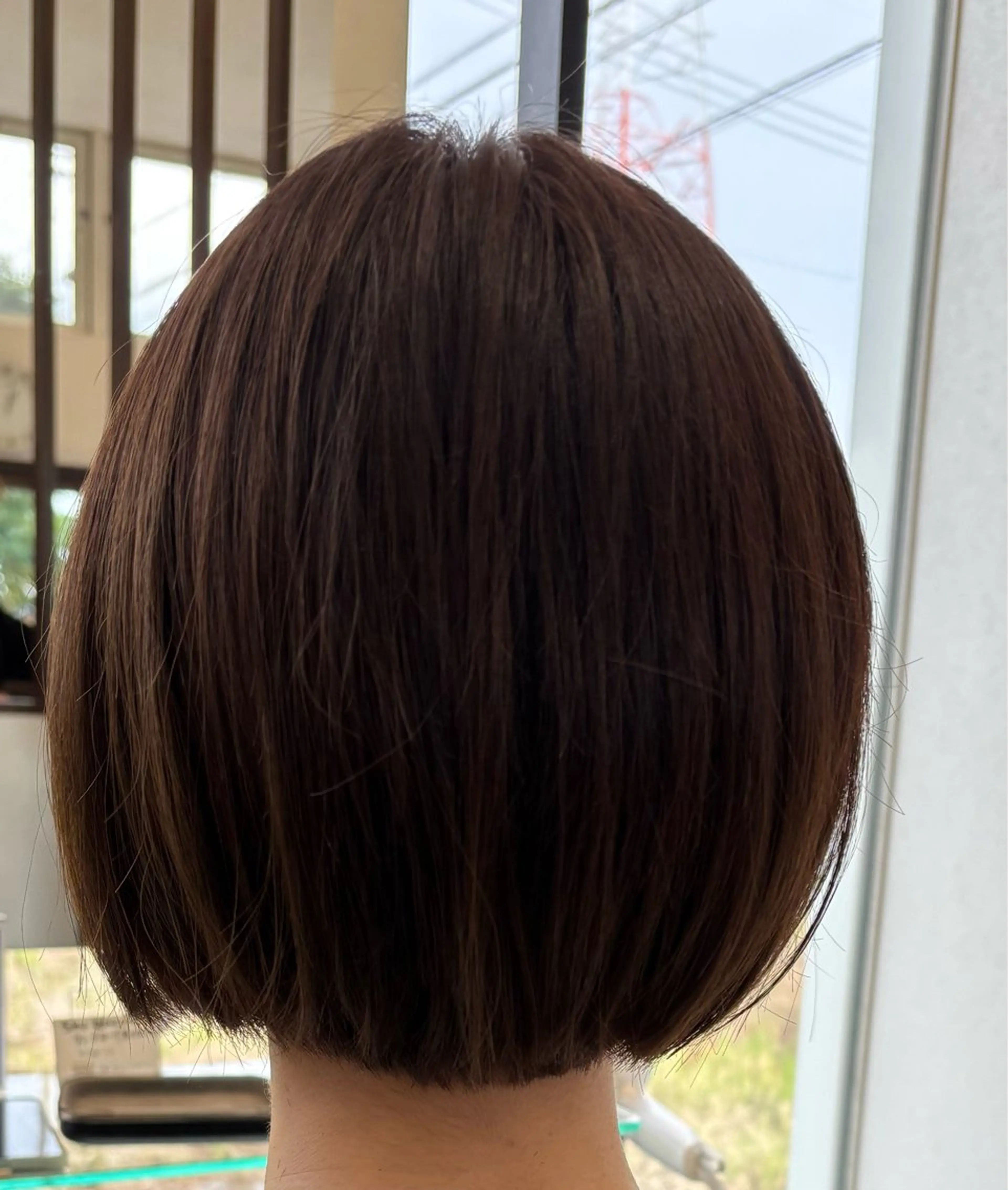 ミディアム 加藤 倫子のヘアスタイル