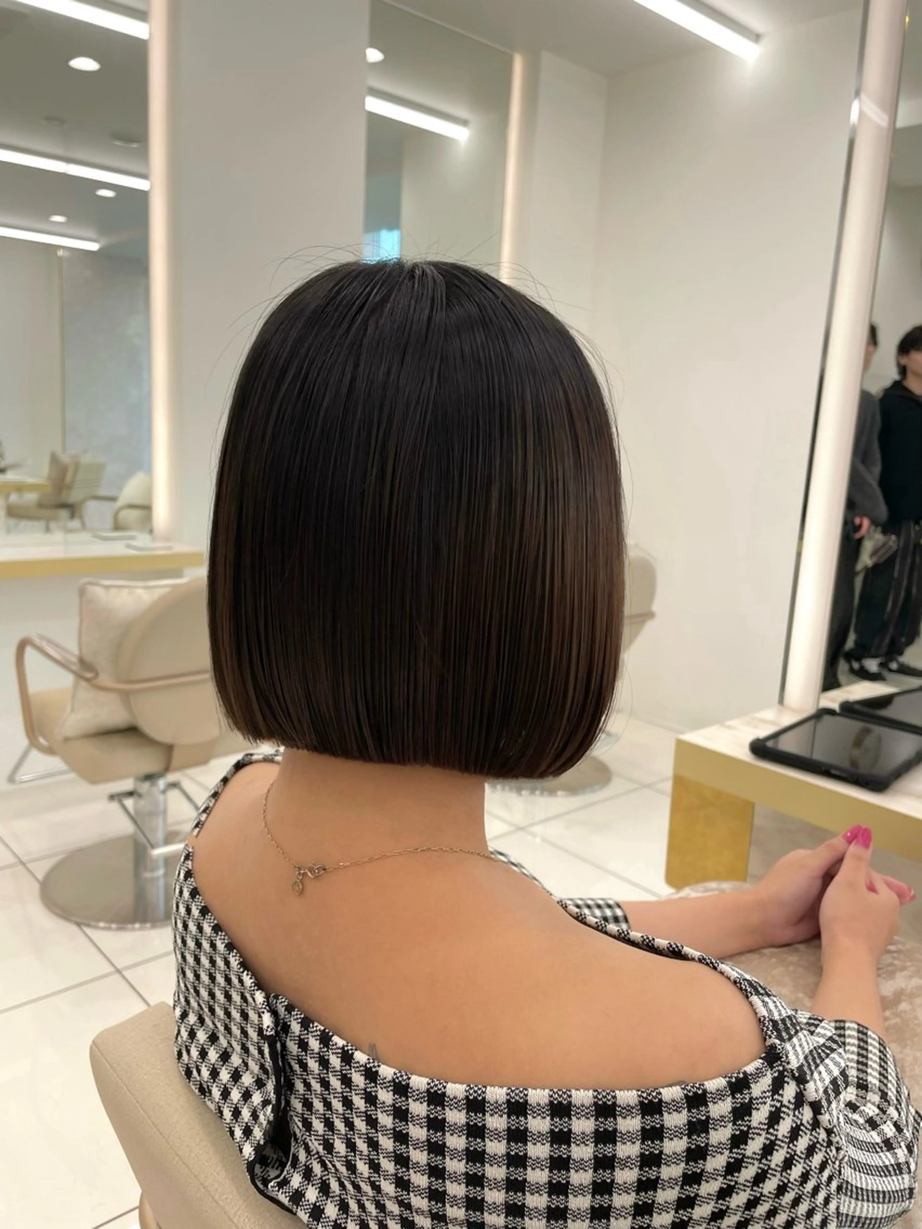 ショート 韓国顔まわり/前髪 /レイヤー/いつきのヘアスタイル