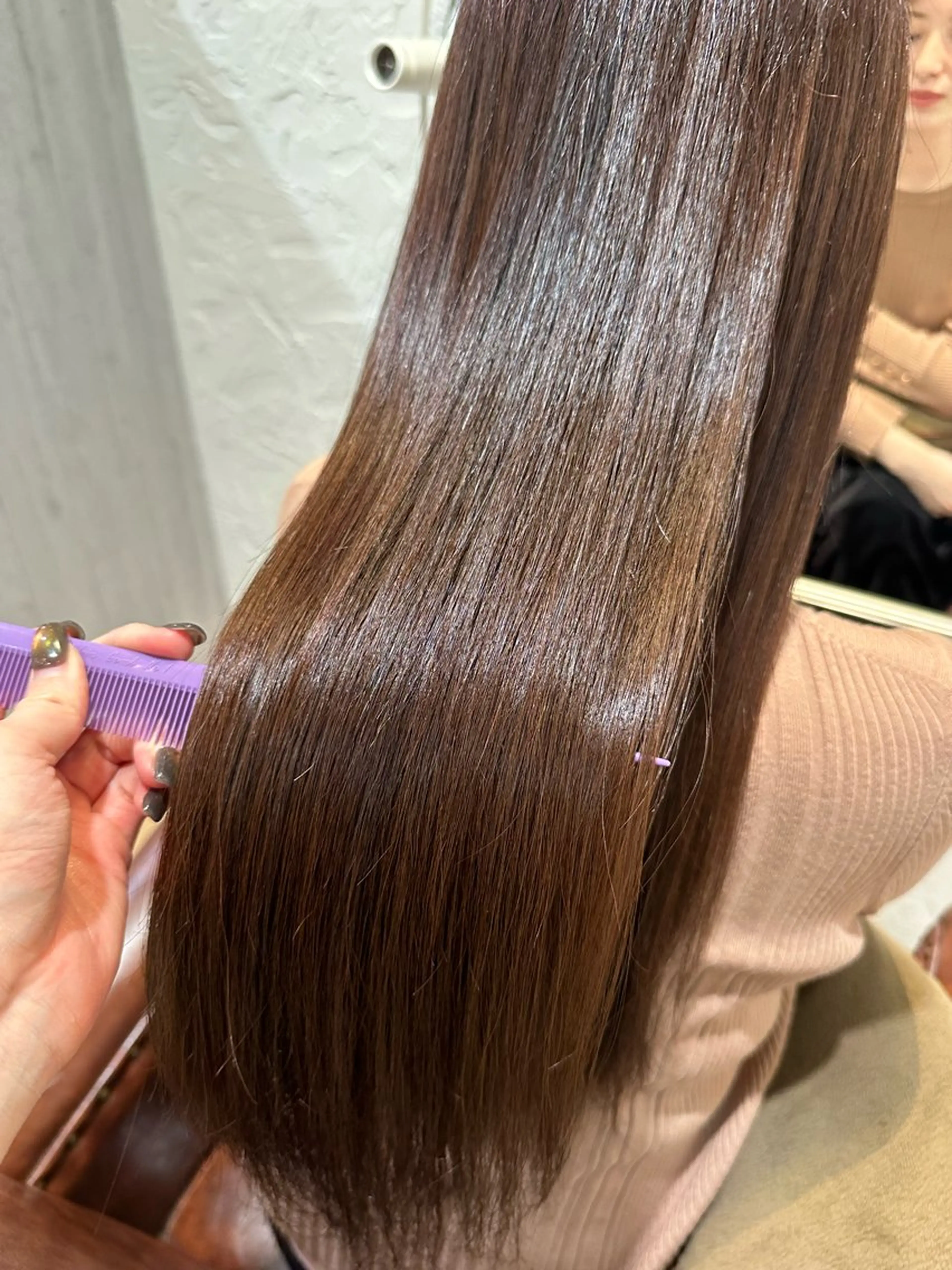 cut+ ポイントストレート(フロント+顔まわりのみ)の写真