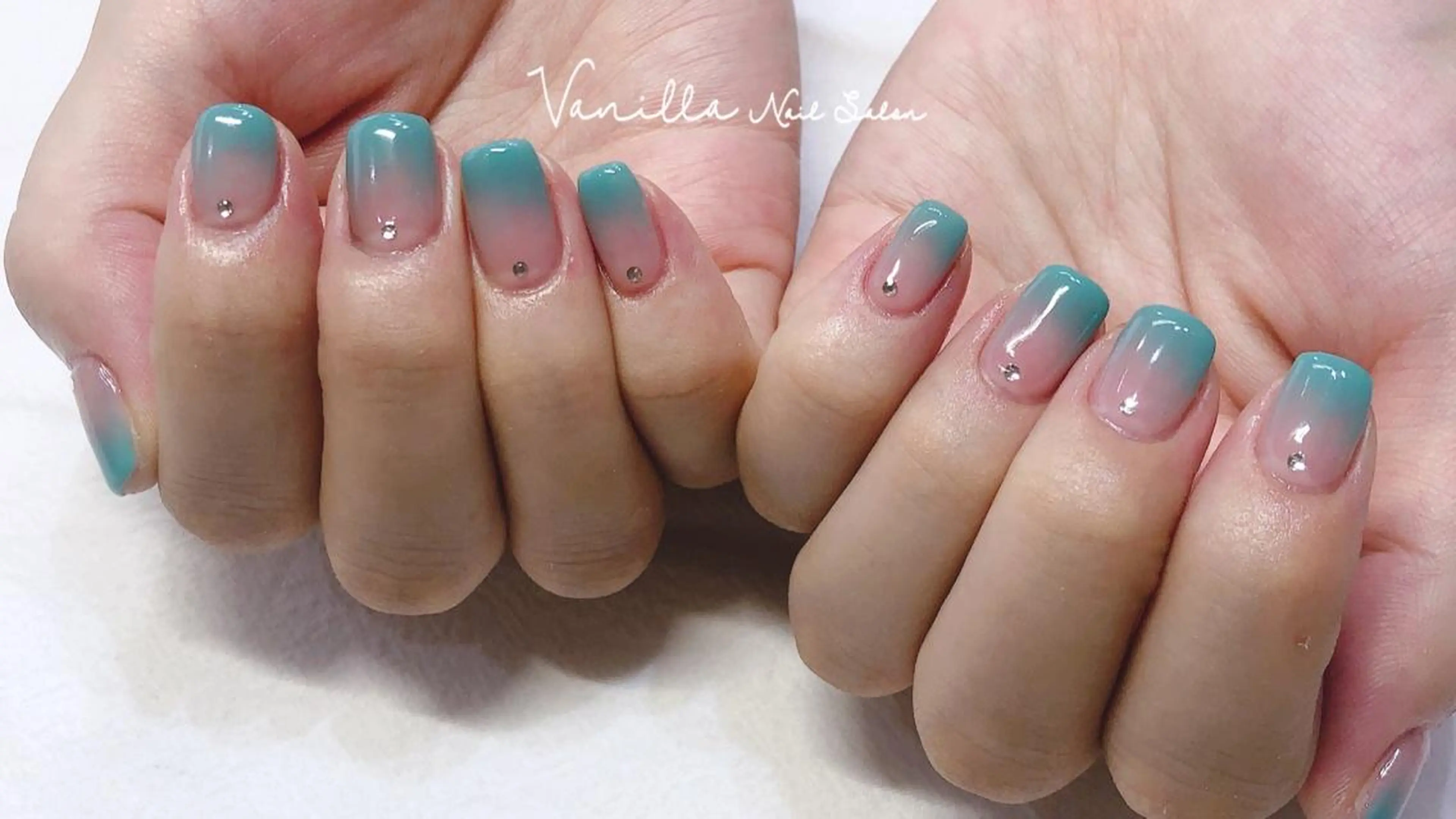 ネイル ハンドネイル Vanilla ネイルサロン 西川口のネイルデザイン