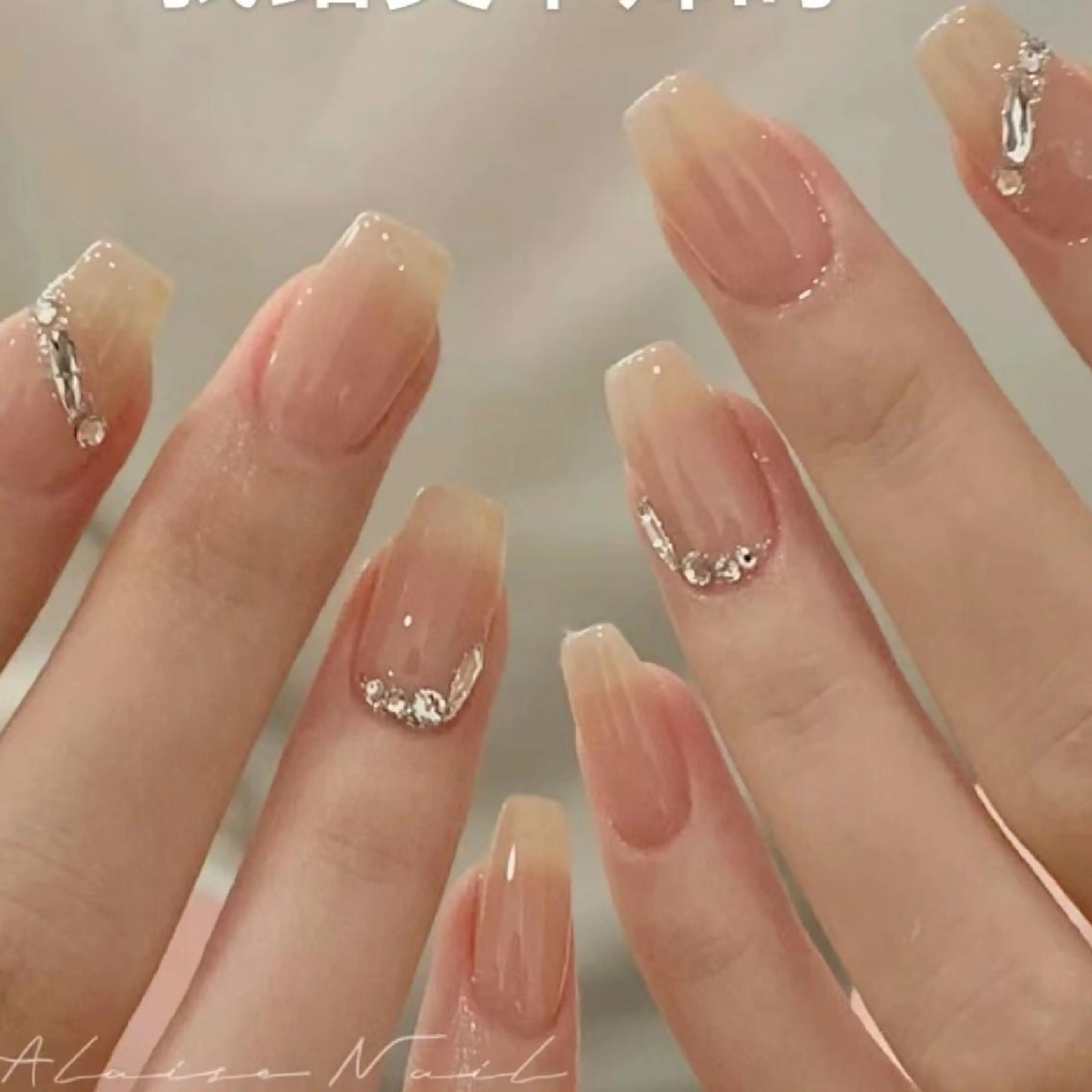 オフ無しシンプル持ち込みデザイン4本まで¥3480の写真