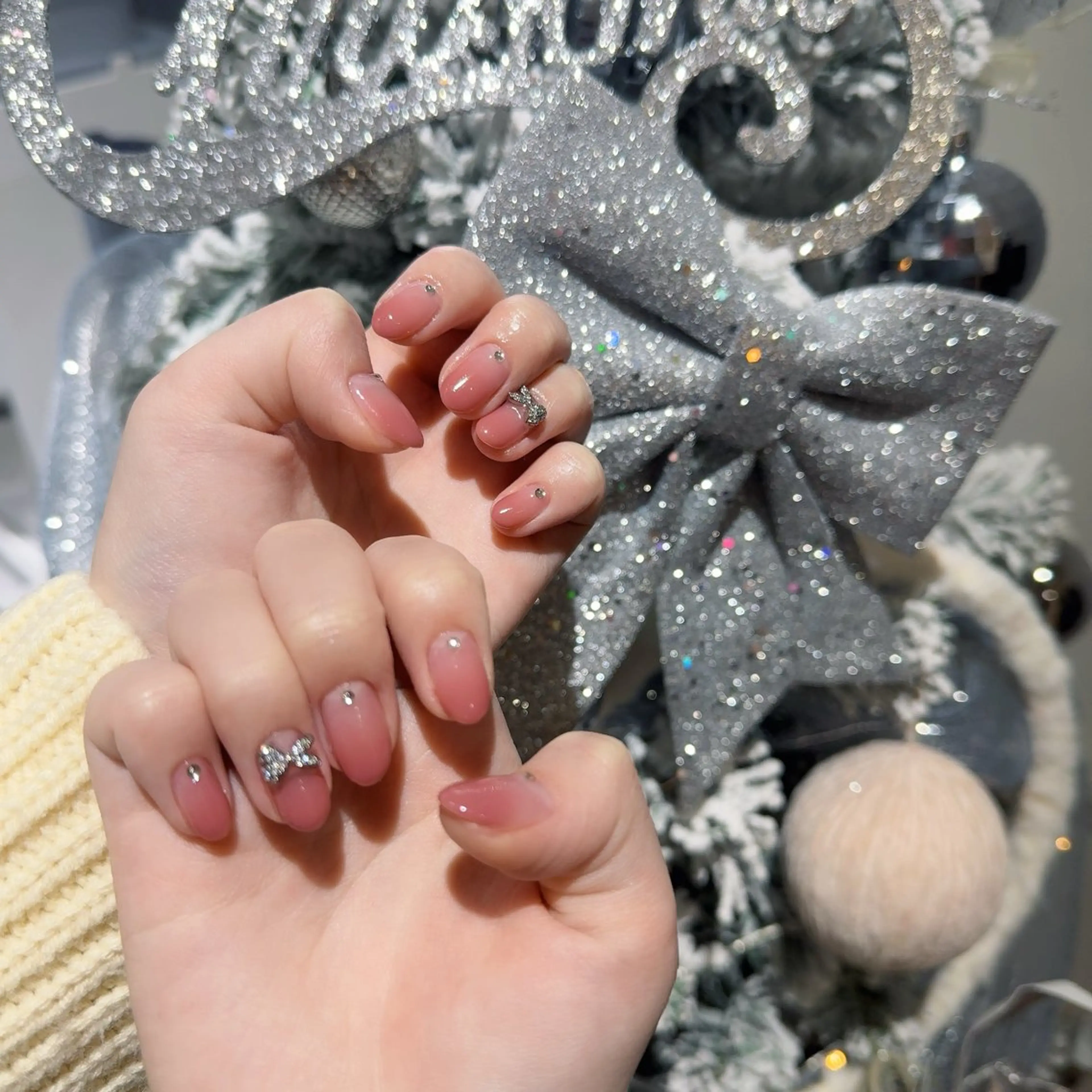 ネイル アートネイル フラッシュネイル フレンチネイル ジェルネイル ガラスフレンチ You&Me Yukiのネイルデザイン