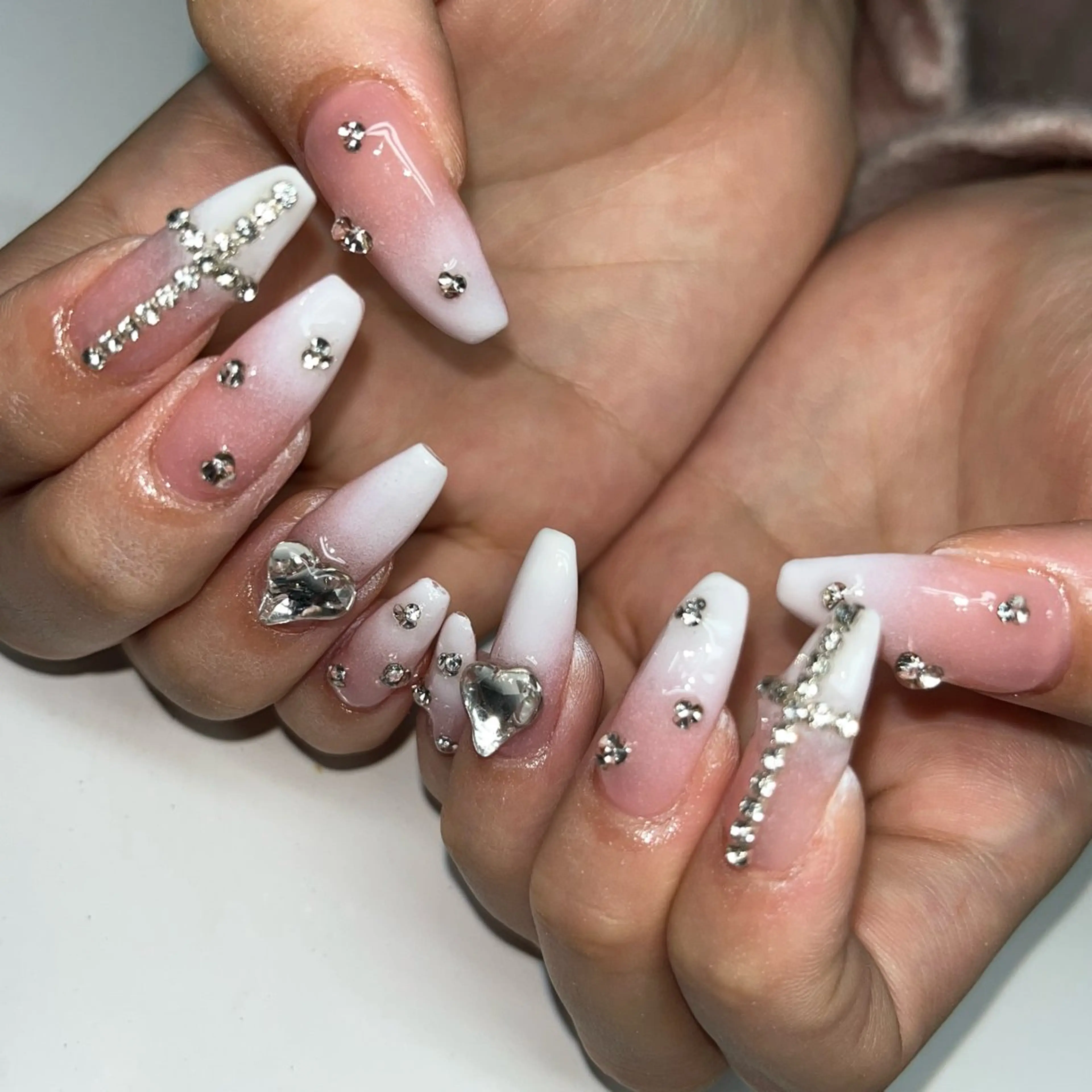 チップ長さだし➕🩵90分やり放題🩵持ち込み画像ok/韓国ネイル/ワンホンネイルの写真