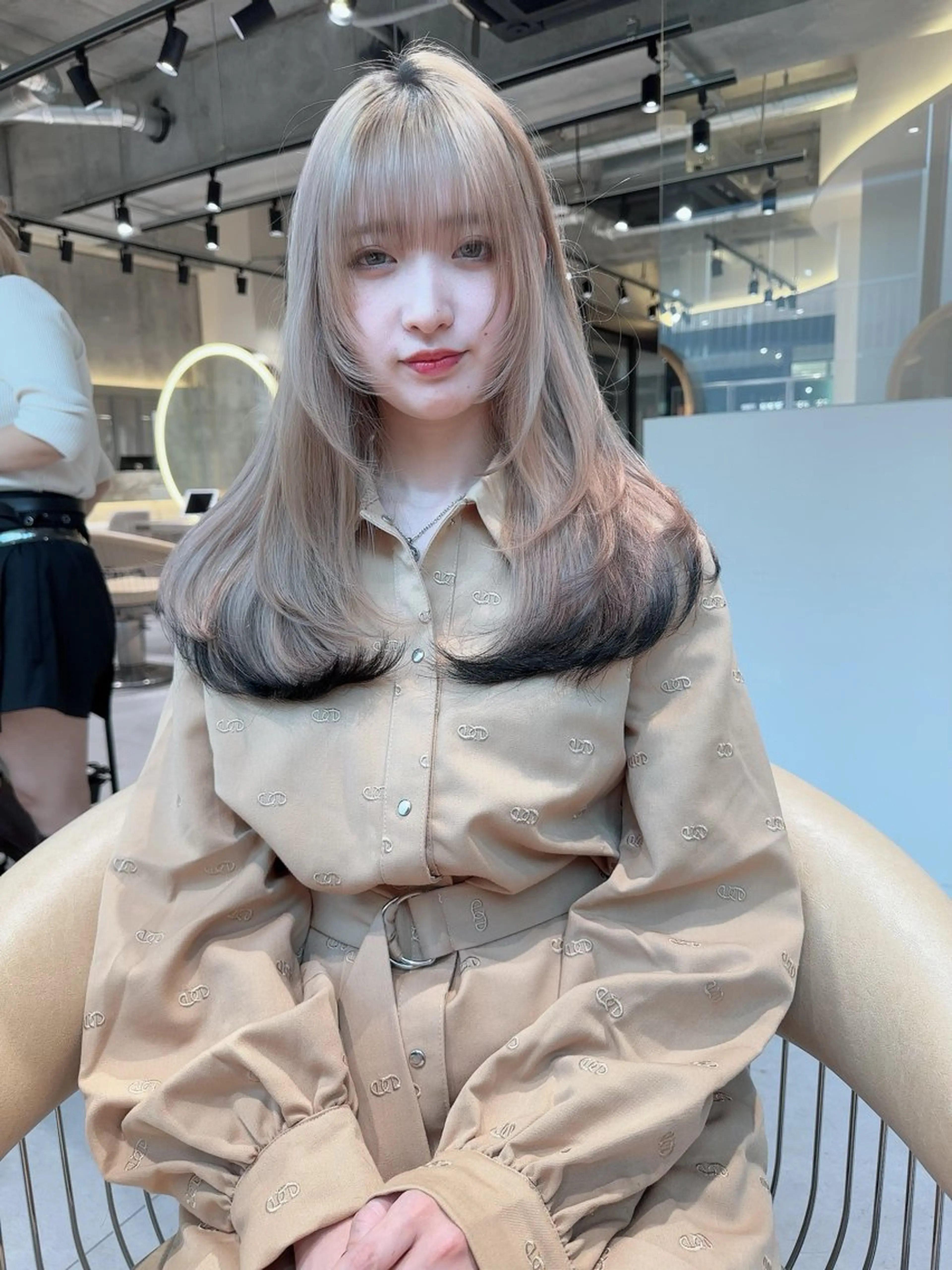 ロング 縮毛矯正 VEGA天神 ブリーチのヘアスタイル